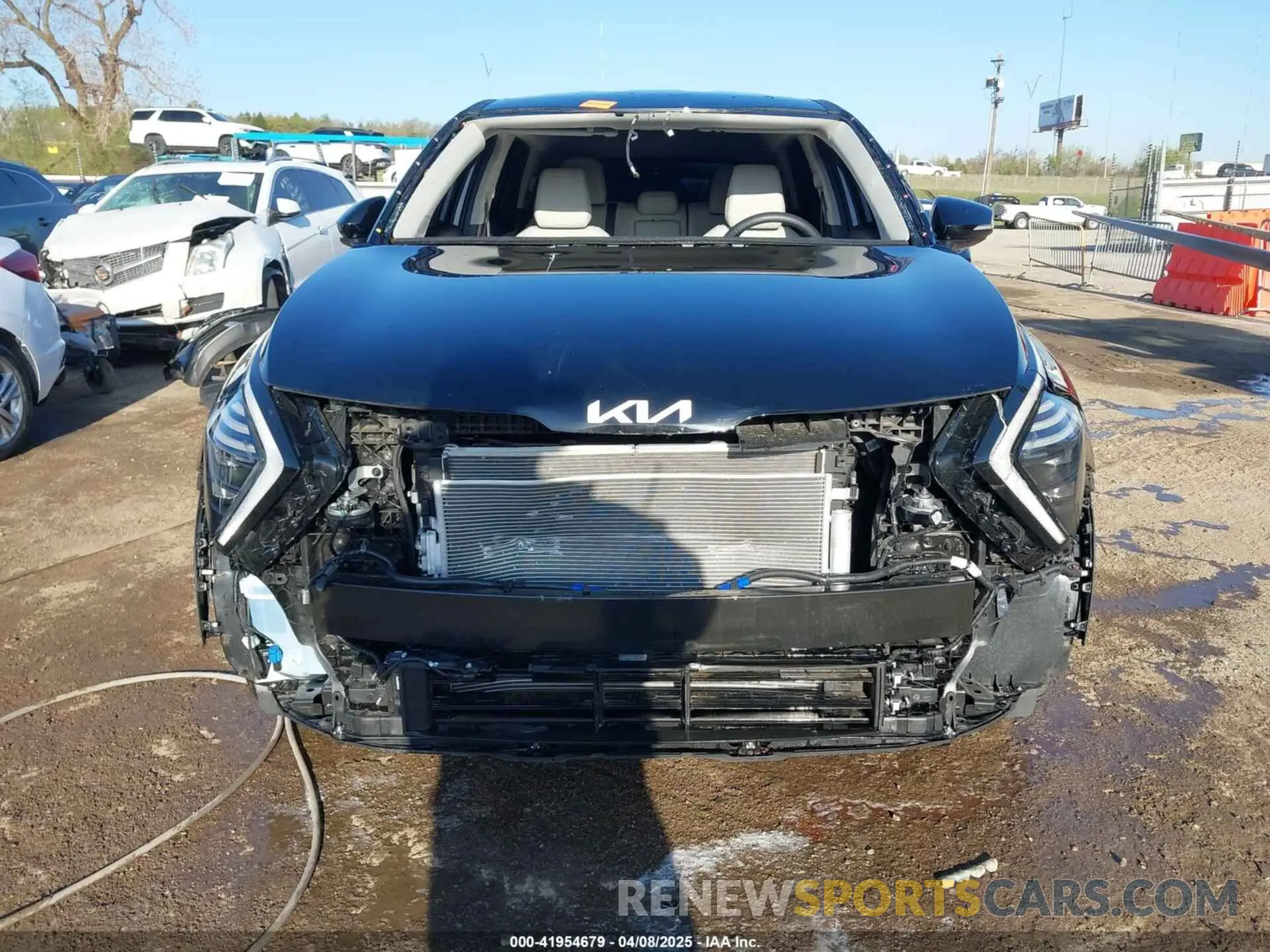 13 Photograph of a damaged car 5XYK33DF6SG268127 KIA SPORTAGE 2025