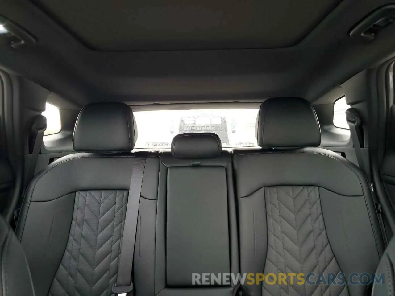 10 Фотография поврежденного автомобиля 5XYK6CDF9SG251944 KIA SPORTAGE 2025