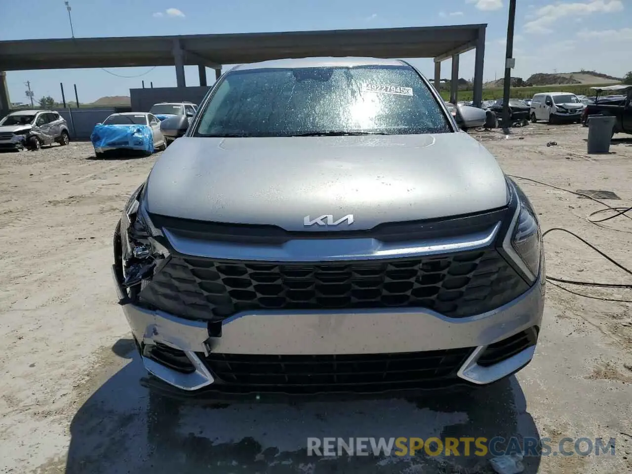 5 Photograph of a damaged car KNDPU3DF6S7350987 KIA SPORTAGE 2025