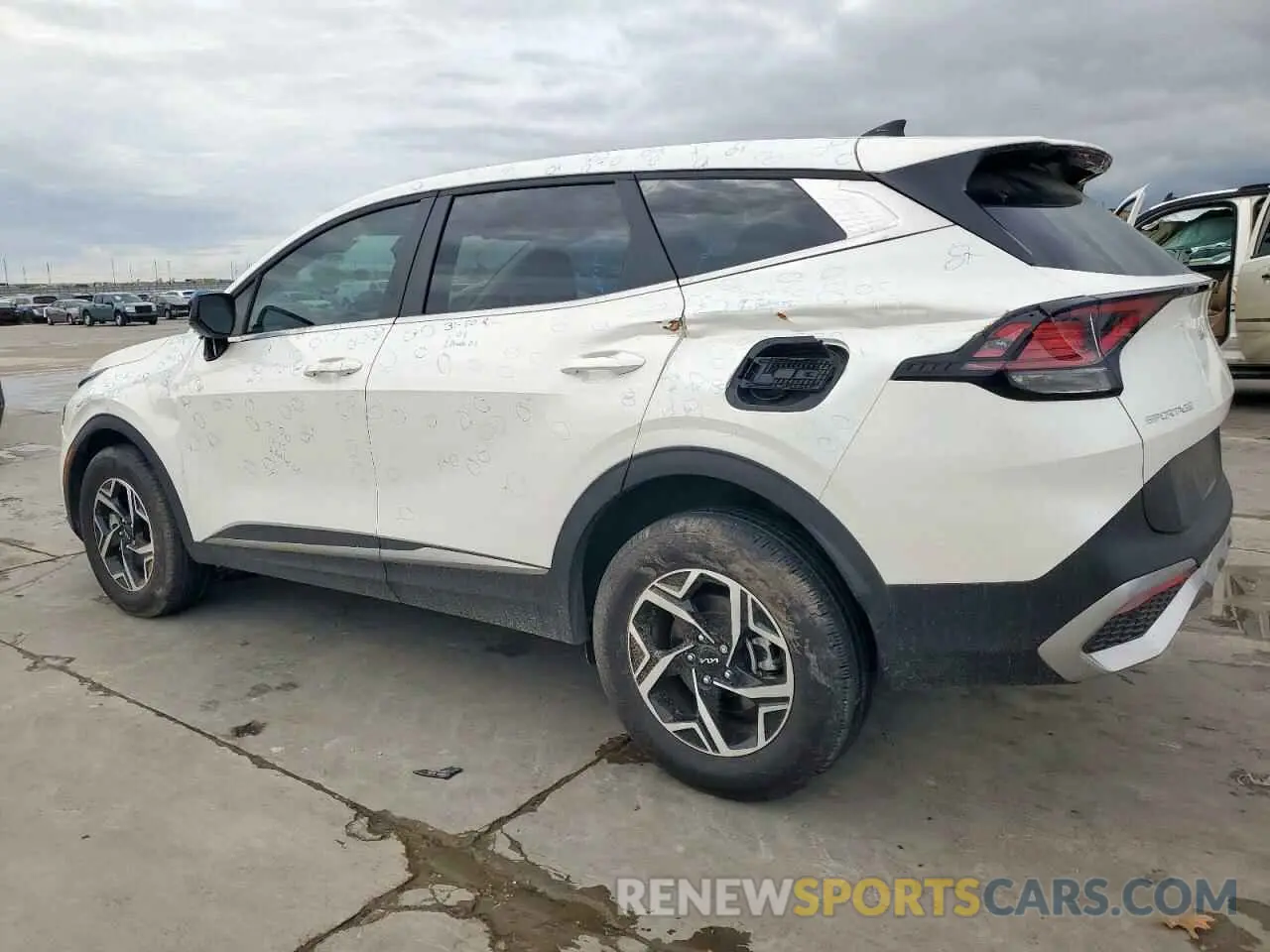 2 Photograph of a damaged car KNDPUCDF6S7341156 KIA SPORTAGE 2025
