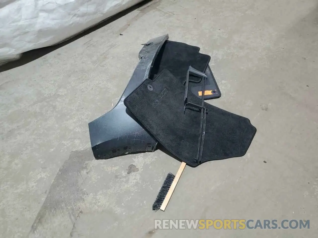 13 Photograph of a damaged car KNDPUCDF6S7381124 KIA SPORTAGE 2025