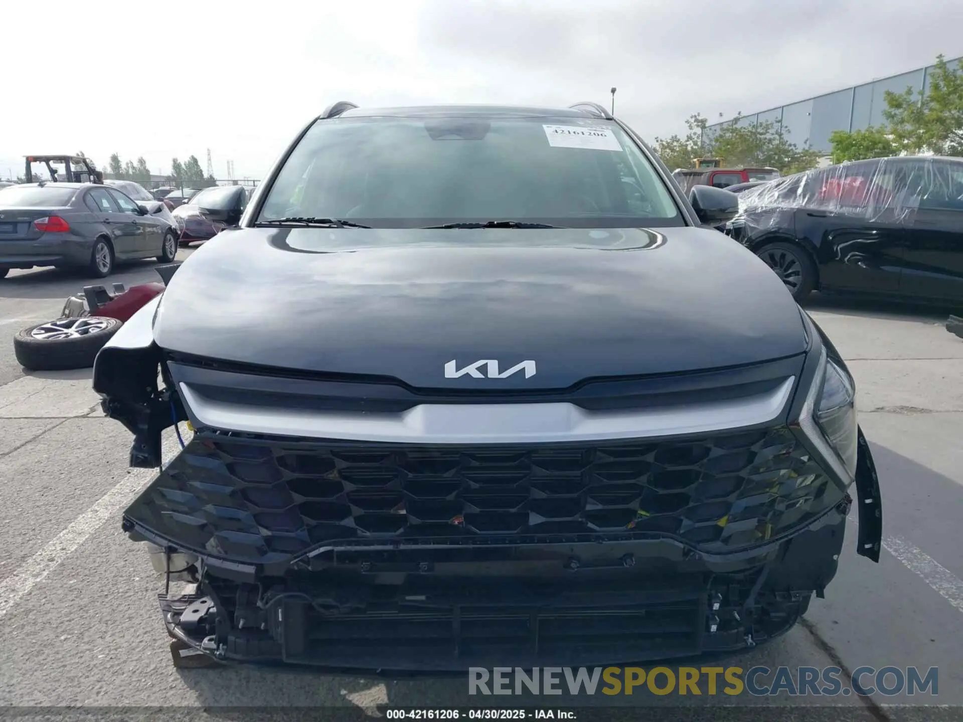 13 Фотография поврежденного автомобиля KNDPV3DF6S7334544 KIA SPORTAGE 2025