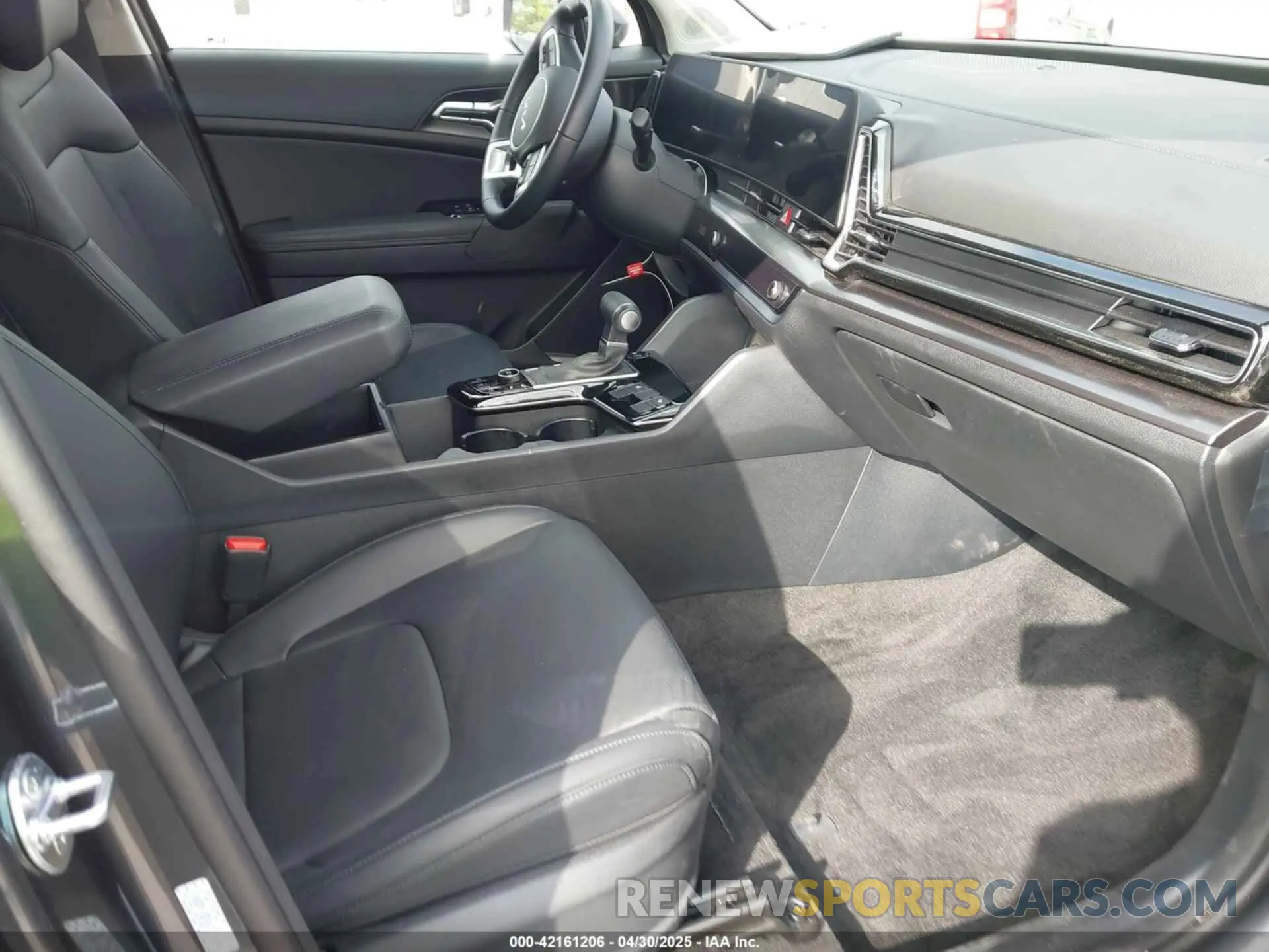 5 Фотография поврежденного автомобиля KNDPV3DF6S7334544 KIA SPORTAGE 2025