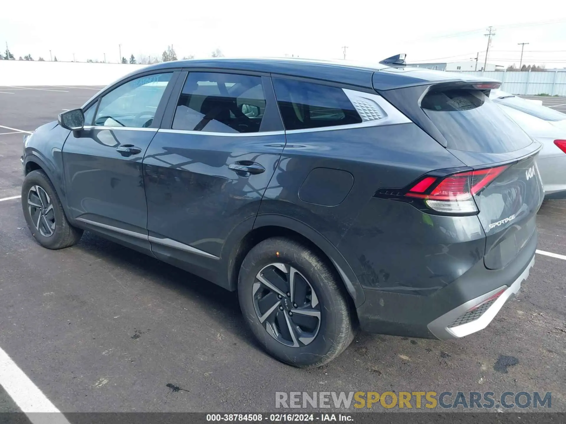 3 Фотография поврежденного автомобиля KNDPUCAG1P7113974 KIA SPORTAGE HYBRID 2023