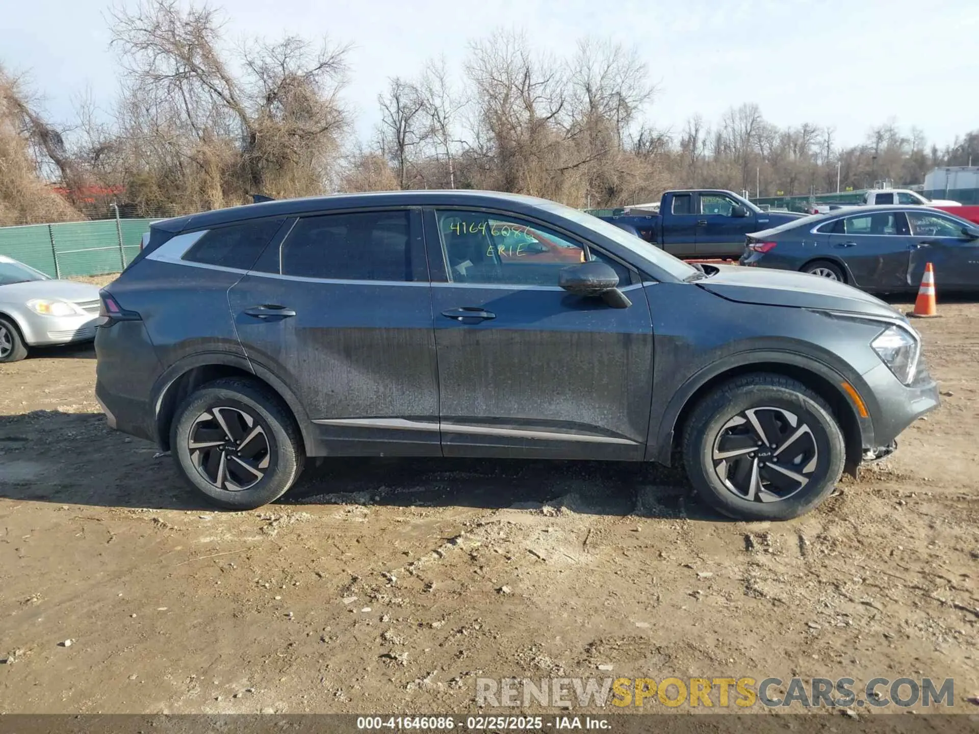 13 Фотография поврежденного автомобиля KNDPUCAG4P7039689 KIA SPORTAGE HYBRID 2023
