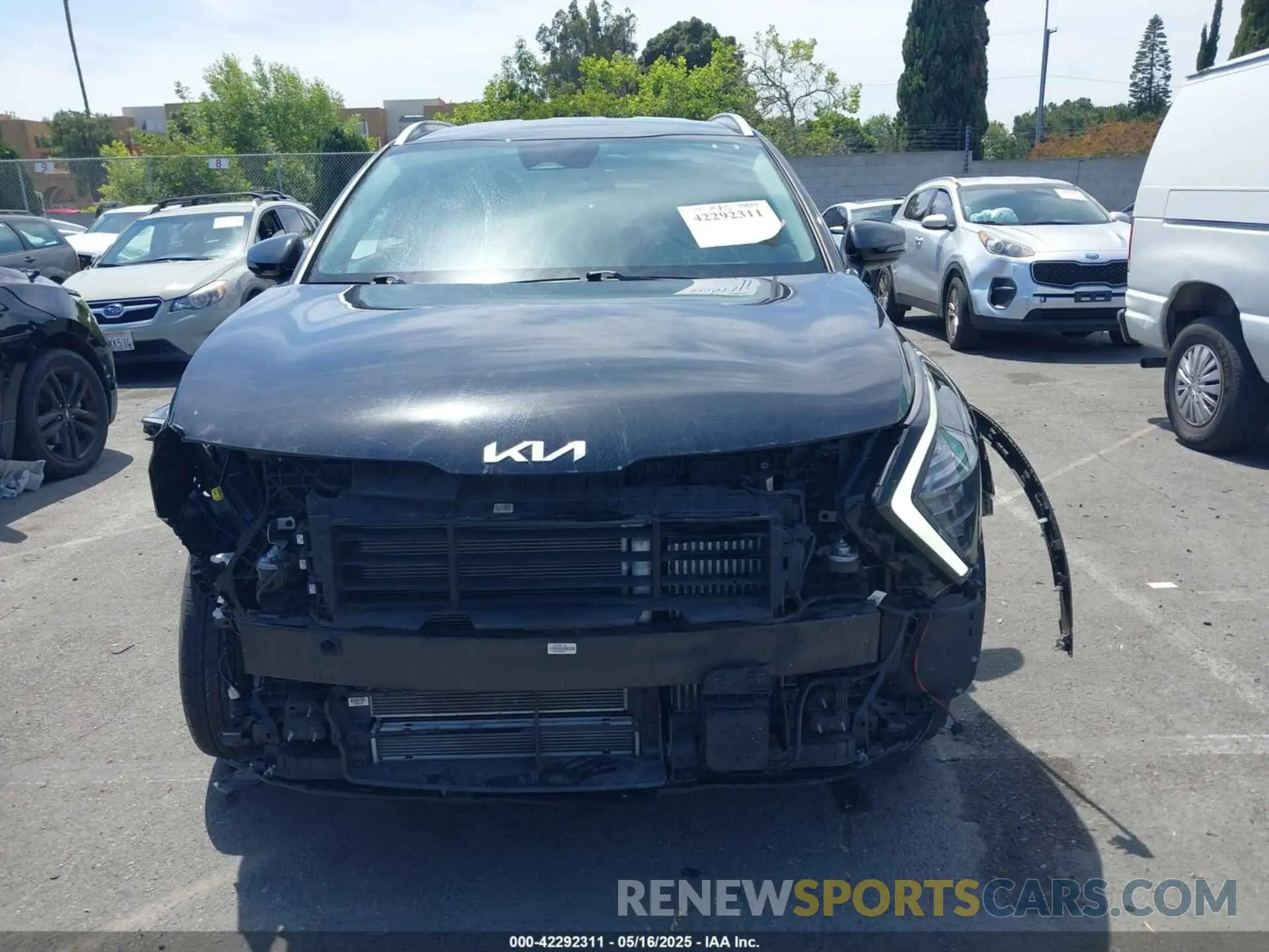13 Фотография поврежденного автомобиля KNDPVCAG6P7026732 KIA SPORTAGE HYBRID 2023