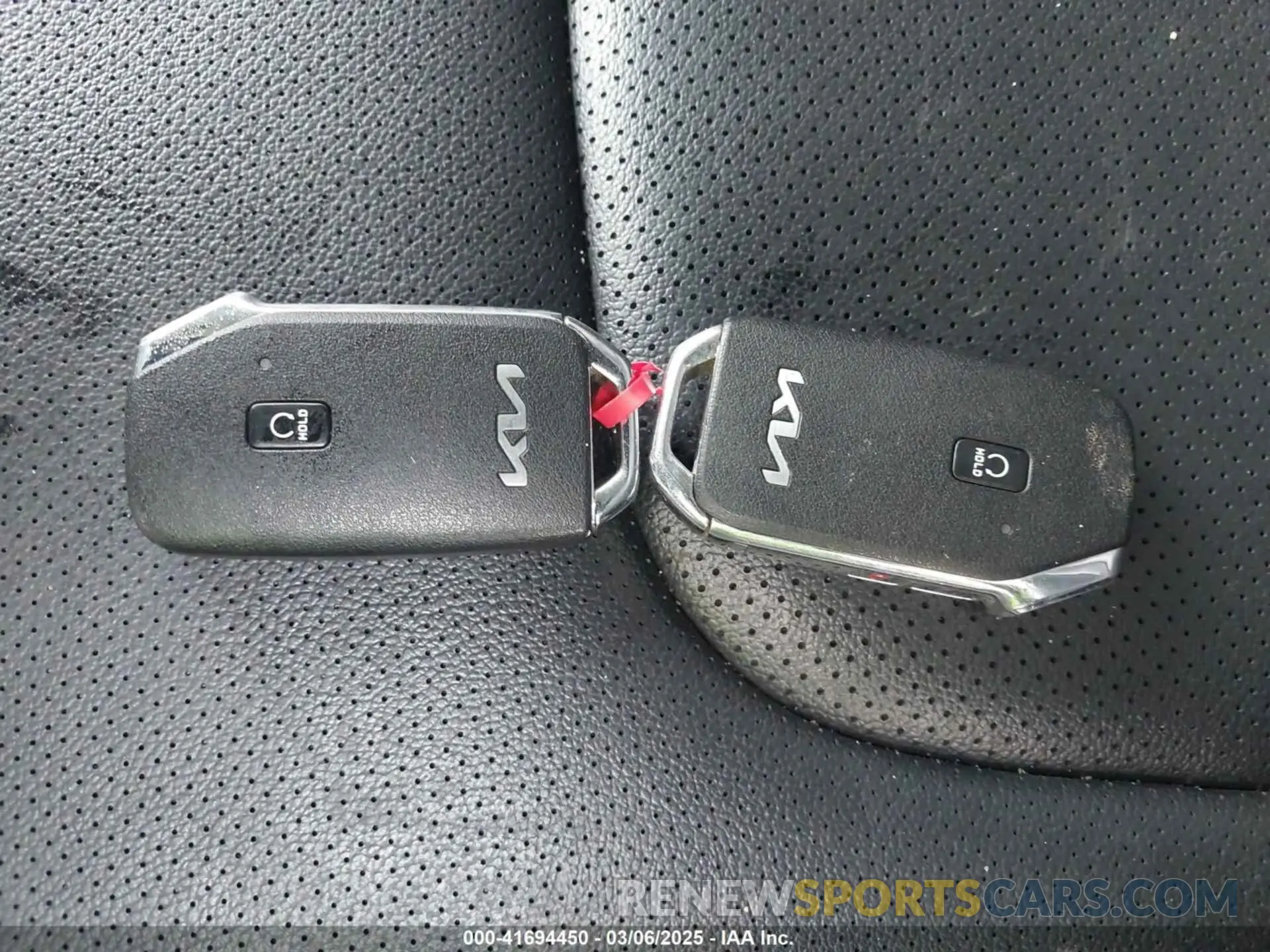 11 Фотография поврежденного автомобиля KNDPVCAG6P7033549 KIA SPORTAGE HYBRID 2023