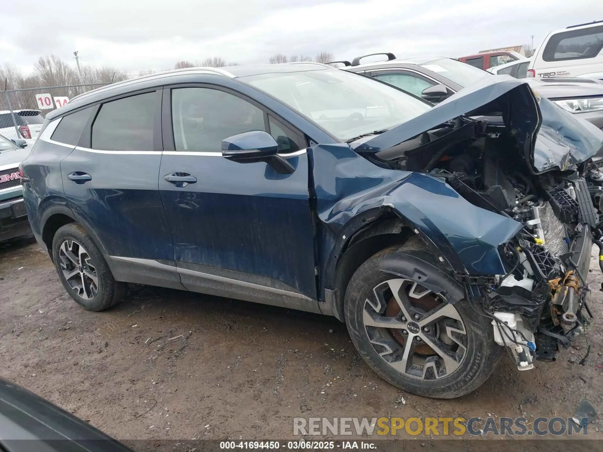 14 Фотография поврежденного автомобиля KNDPVCAG6P7033549 KIA SPORTAGE HYBRID 2023