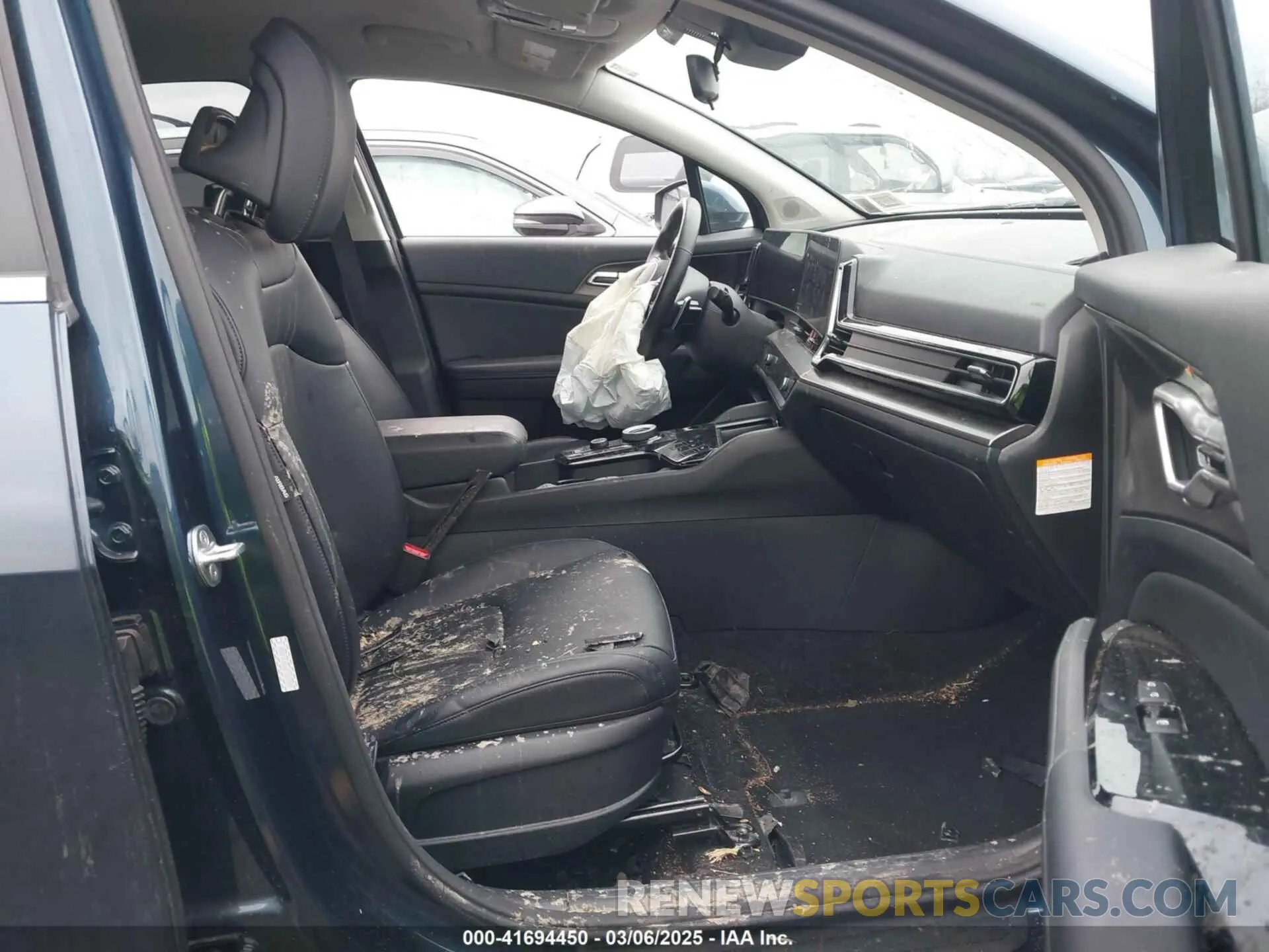 5 Фотография поврежденного автомобиля KNDPVCAG6P7033549 KIA SPORTAGE HYBRID 2023