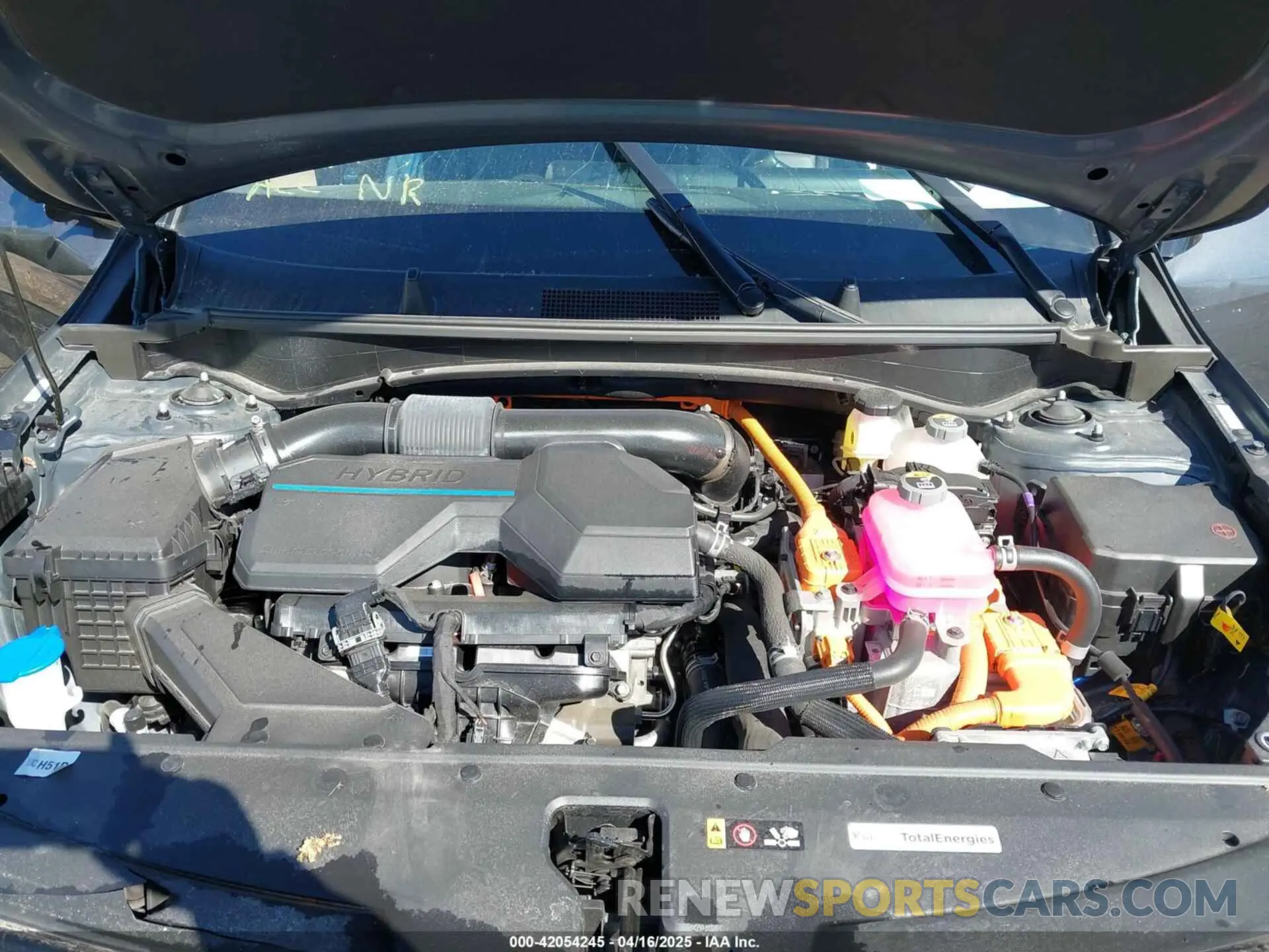 10 Photograph of a damaged car KNDPXCAG0P7060255 KIA SPORTAGE HYBRID 2023