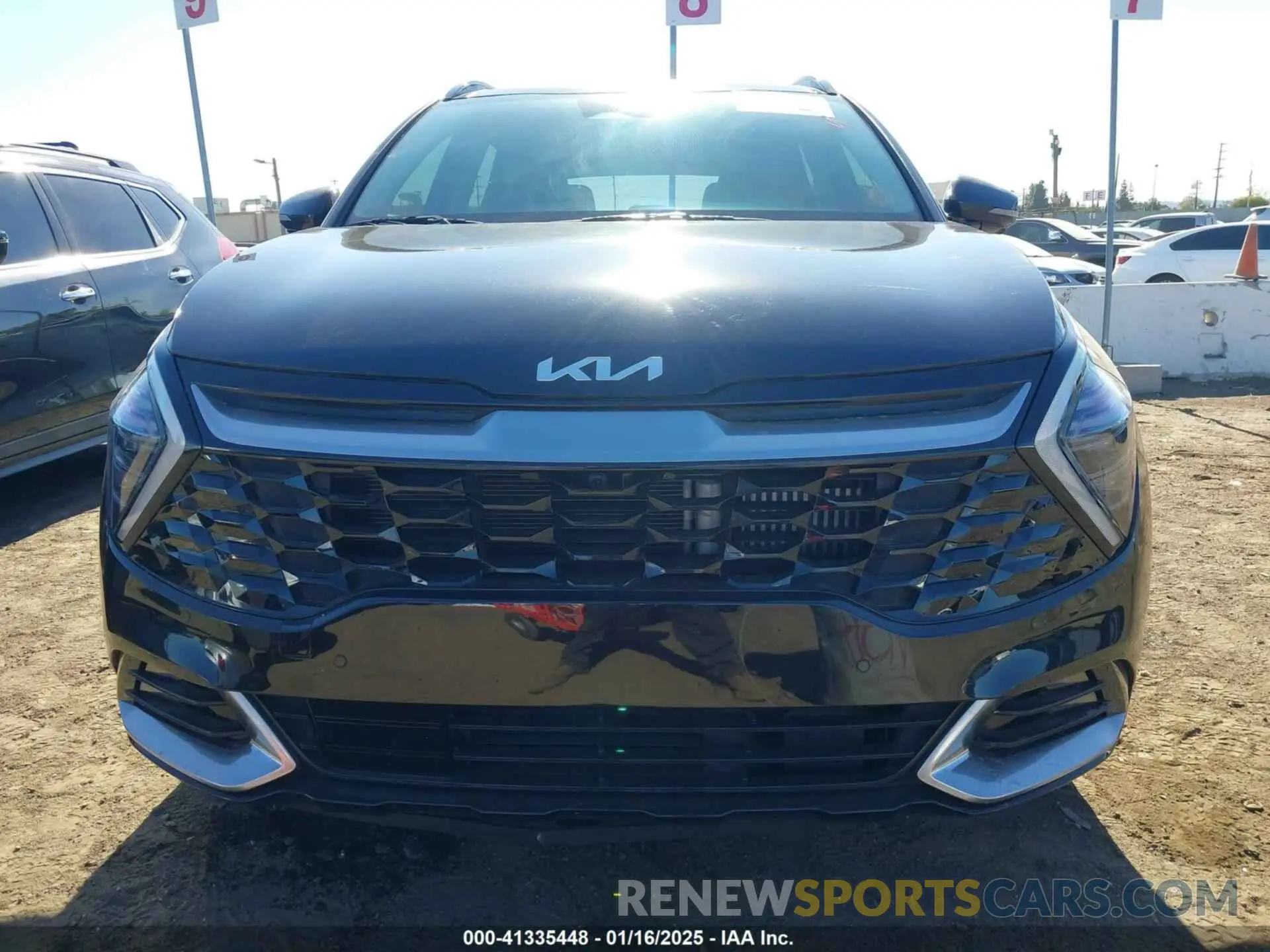 12 Photograph of a damaged car KNDPXCAGXP7035895 KIA SPORTAGE HYBRID 2023