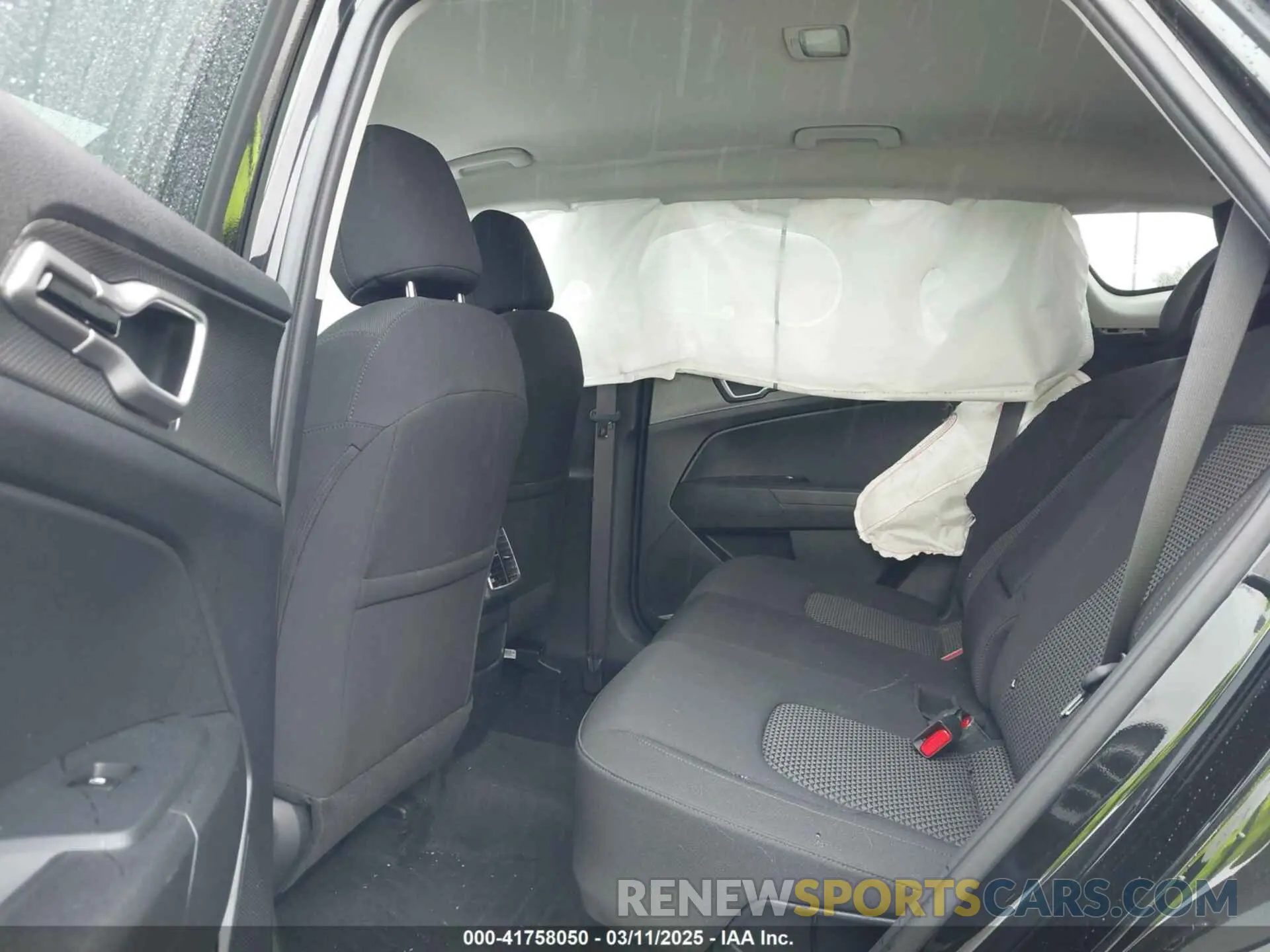8 Photograph of a damaged car KNDPU3DG4R7123400 KIA SPORTAGE HYBRID 2024