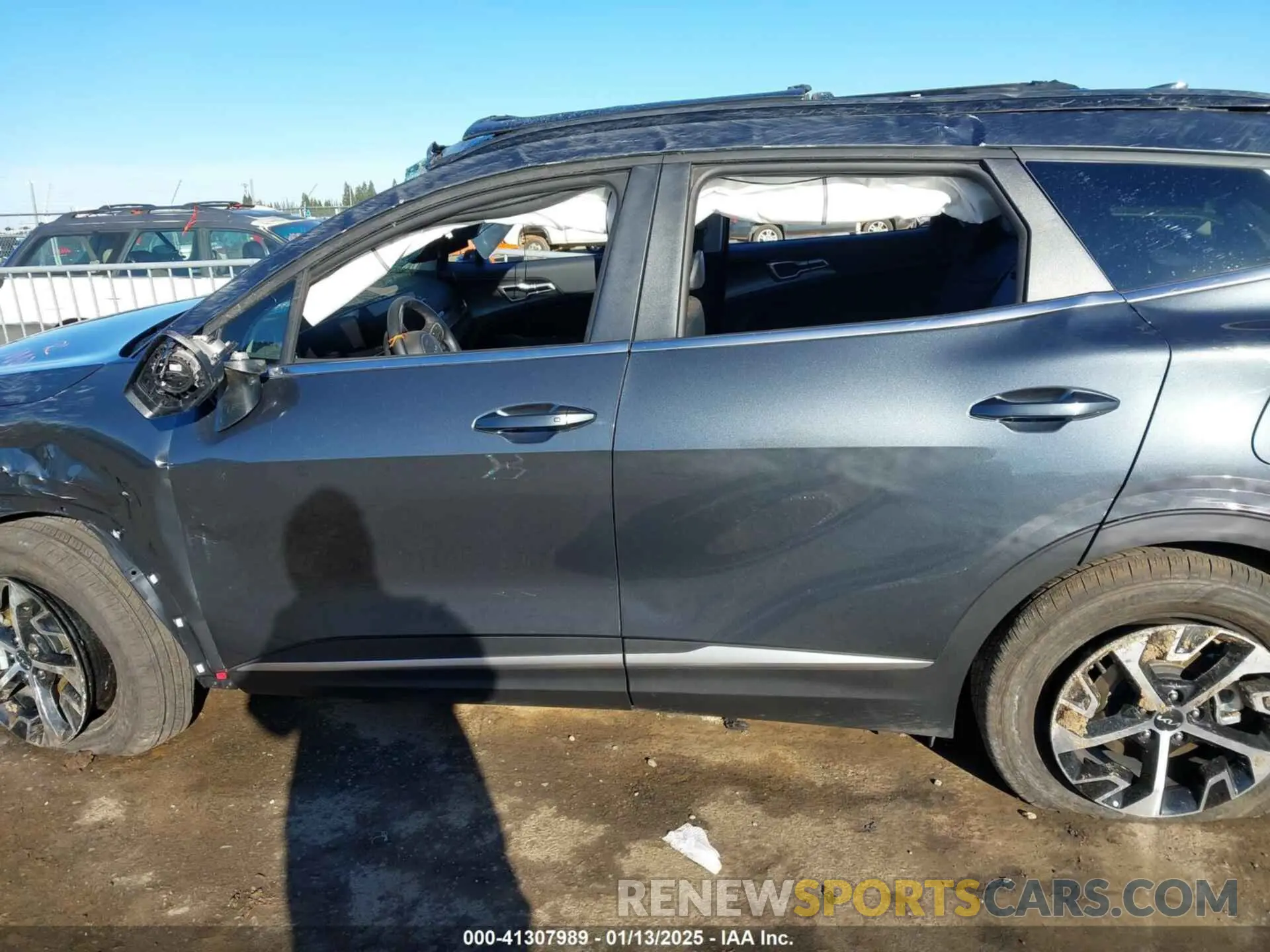 15 Photograph of a damaged car KNDPVCDG9R7173657 KIA SPORTAGE HYBRID 2024