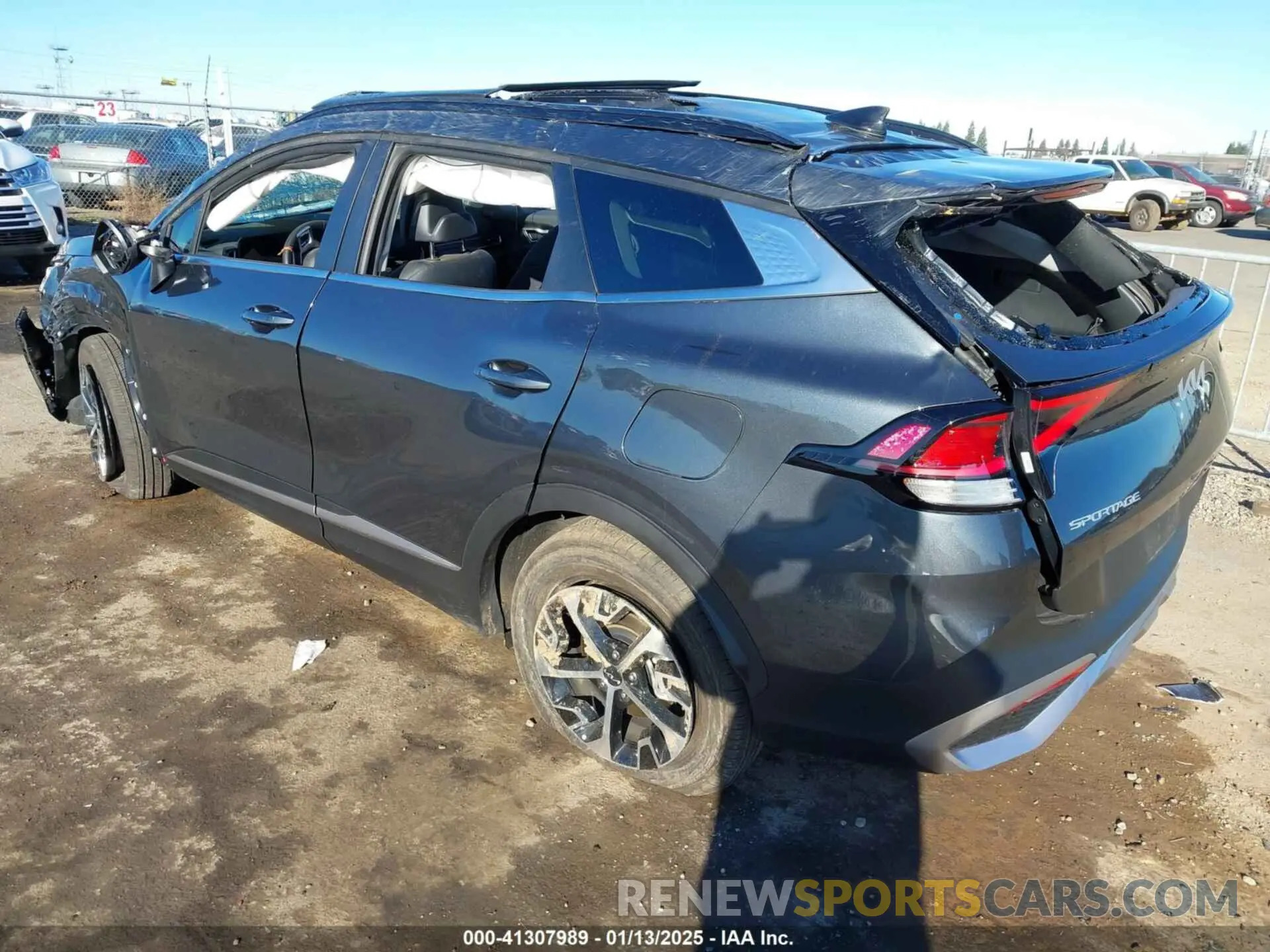 3 Photograph of a damaged car KNDPVCDG9R7173657 KIA SPORTAGE HYBRID 2024