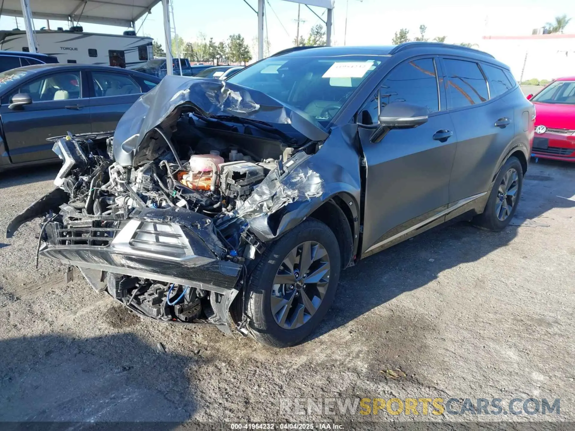 2 Фотография поврежденного автомобиля KNDPXCDG5R7133117 KIA SPORTAGE HYBRID 2024
