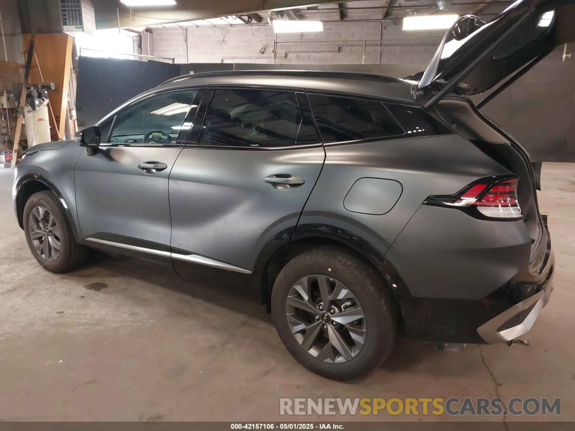 3 Фотография поврежденного автомобиля KNDPXCDG9S7190801 KIA SPORTAGE HYBRID 2025