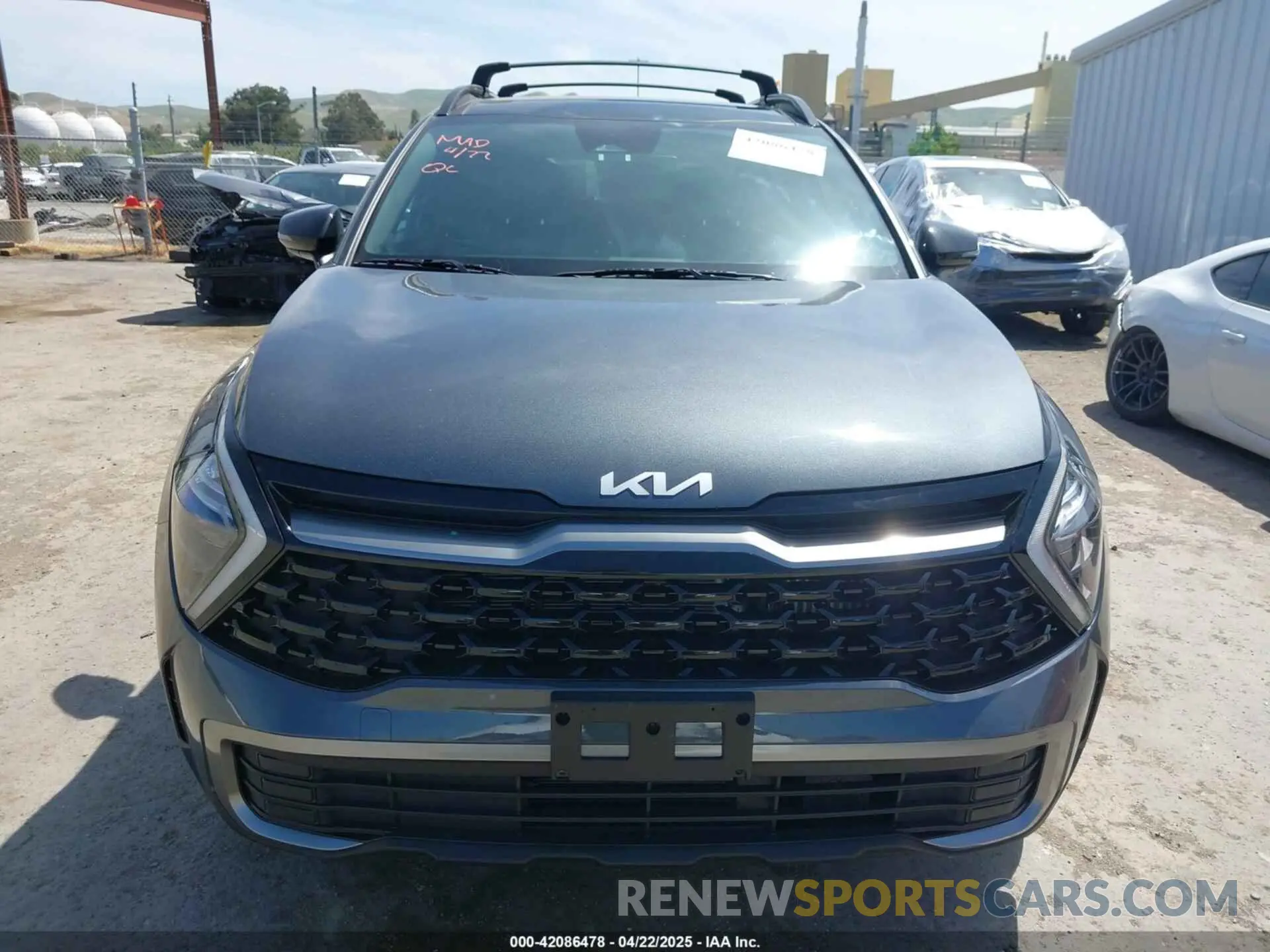 13 Фотография поврежденного автомобиля KNDPYDAH8P7109360 KIA SPORTAGE PLUG-IN HYBRID 2023