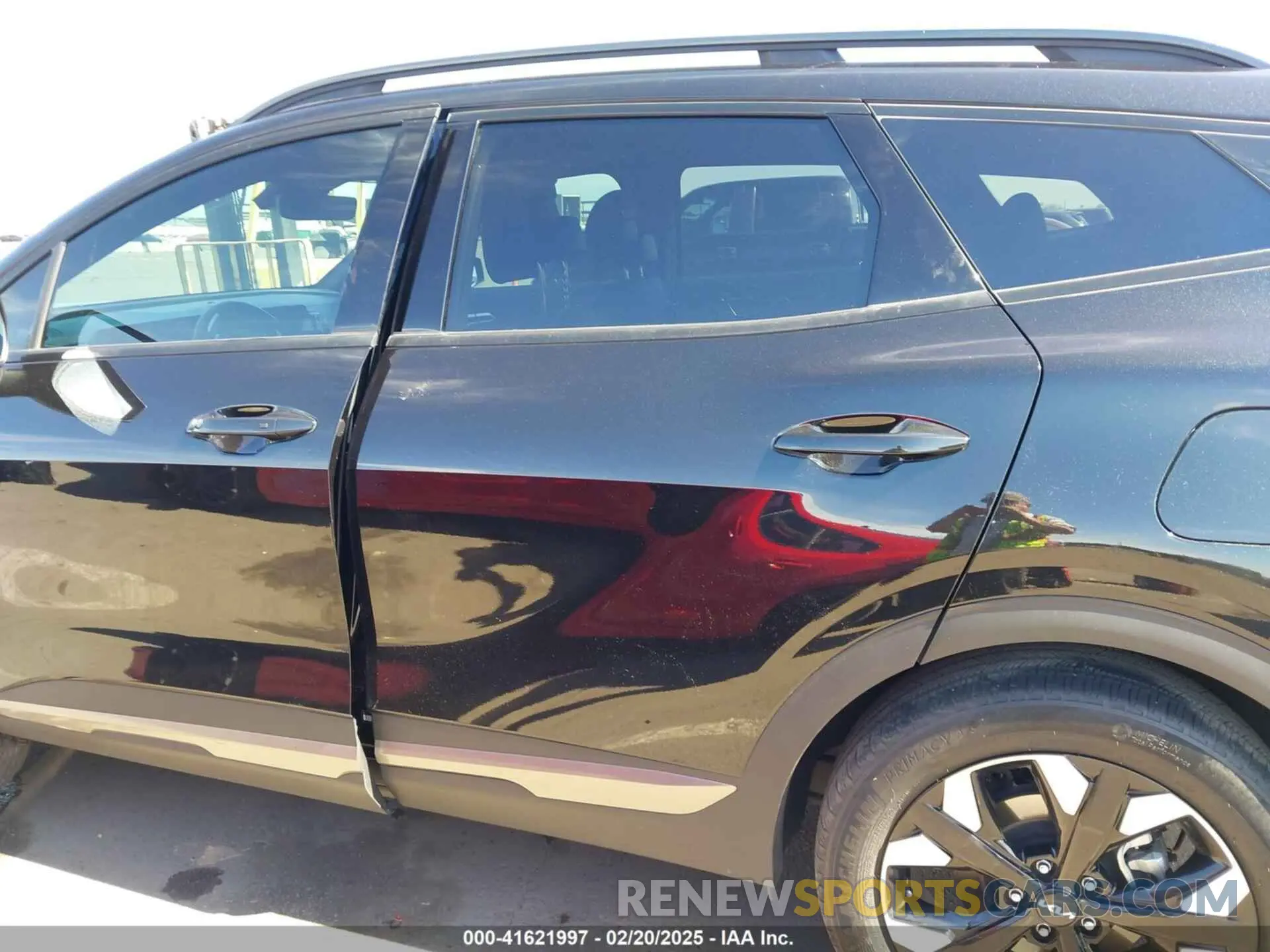 14 Фотография поврежденного автомобиля KNDPZDAHXP7049353 KIA SPORTAGE PLUG-IN HYBRID 2023