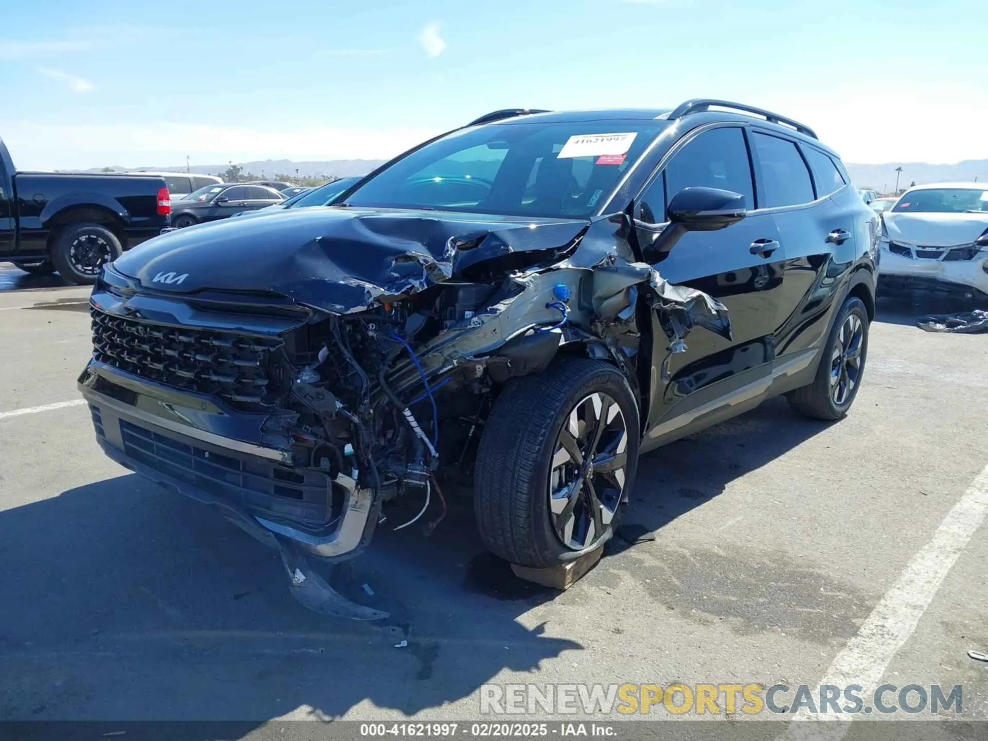 2 Фотография поврежденного автомобиля KNDPZDAHXP7049353 KIA SPORTAGE PLUG-IN HYBRID 2023
