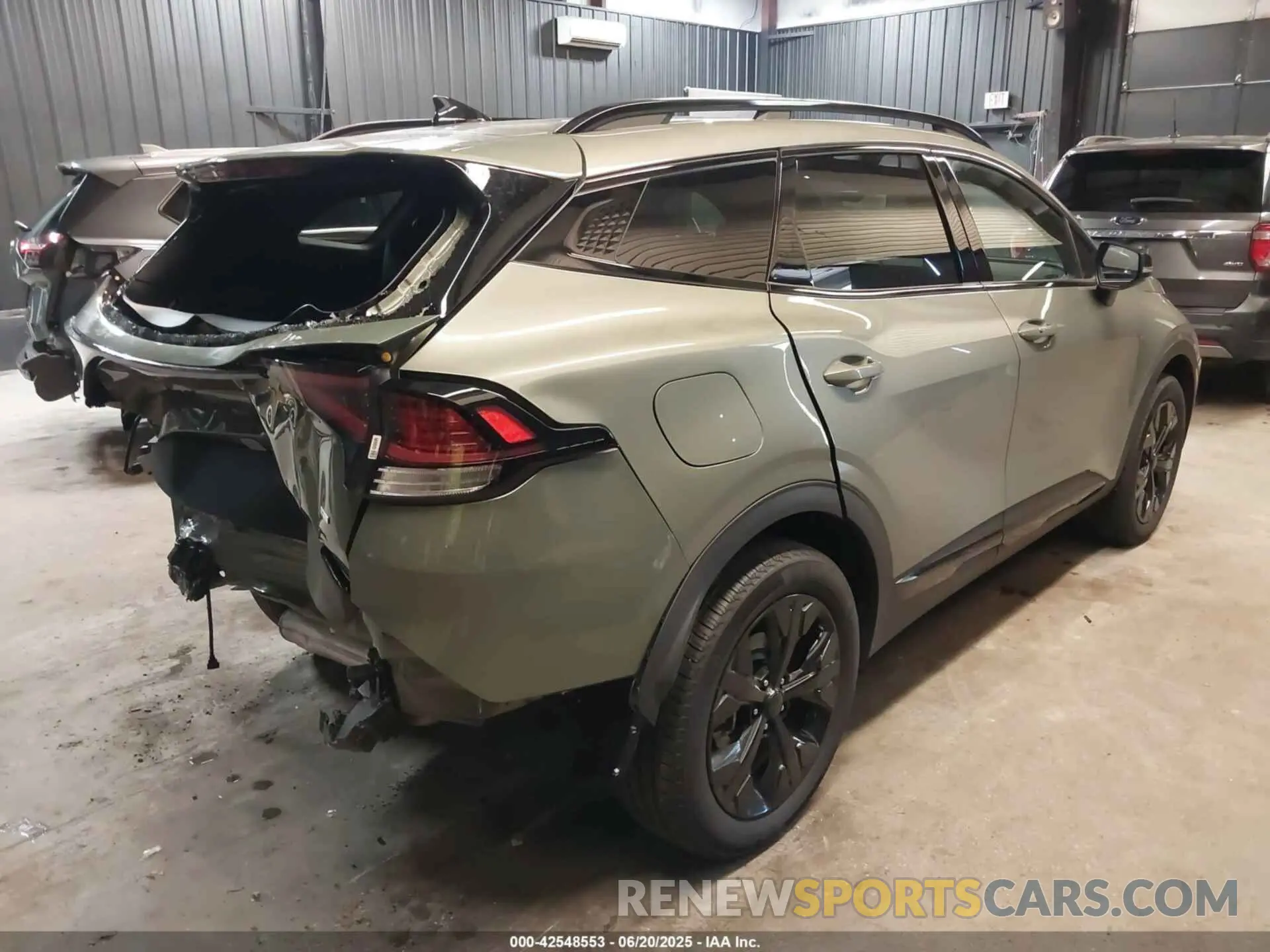 4 Фотография поврежденного автомобиля KNDPYDDH2S7187251 KIA SPORTAGE PLUG-IN HYBRID 2025