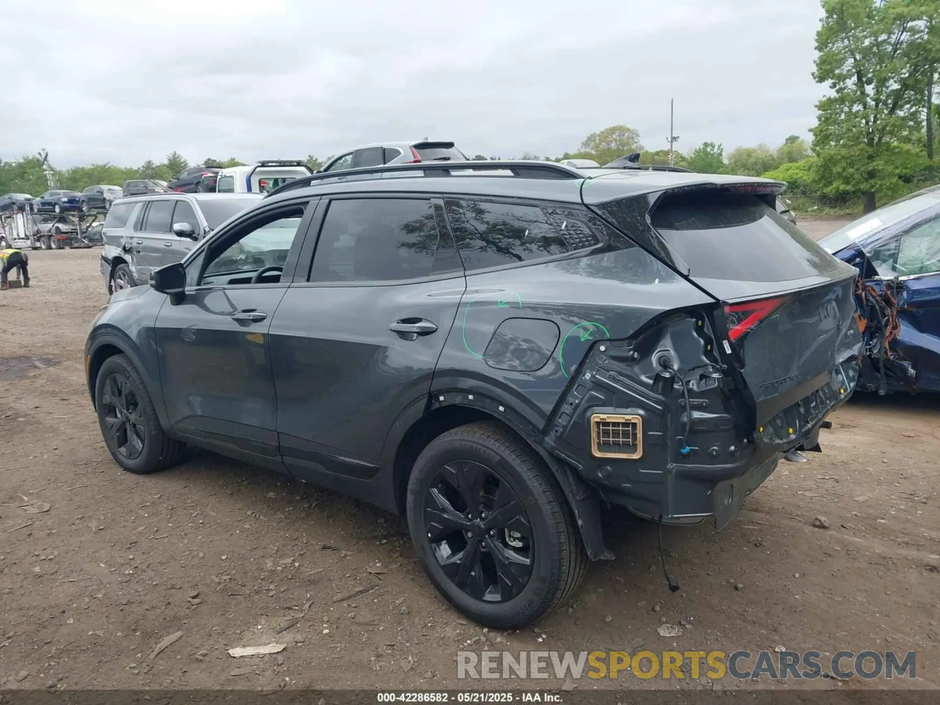 14 Photograph of a damaged car KNDPYDDH4S7229161 KIA SPORTAGE PLUG-IN HYBRID 2025