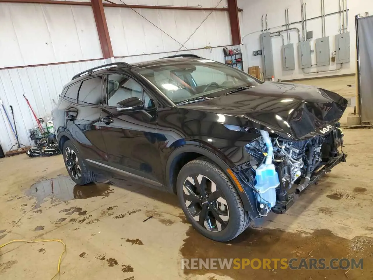 4 Photograph of a damaged car 5XYK6CAF5PG130372 KIA SPORTAGE X 2023