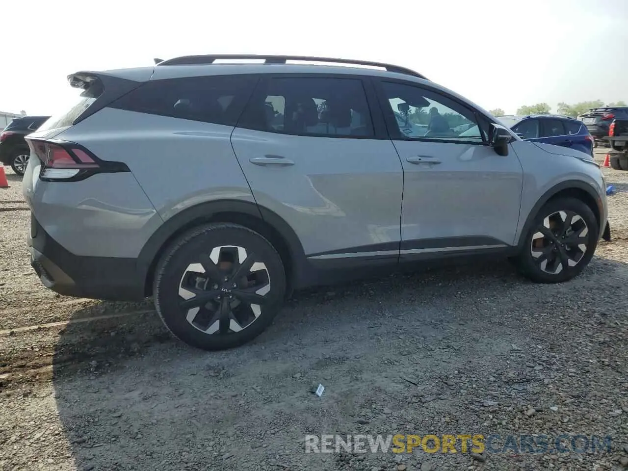 3 Photograph of a damaged car 5XYK6CAF9PG097473 KIA SPORTAGE X 2023
