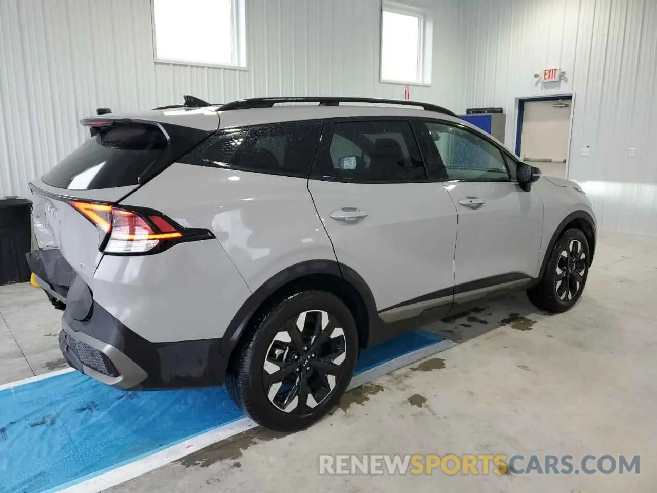3 Photograph of a damaged car 5XYK6CDF4RG191632 KIA SPORTAGE X 2024