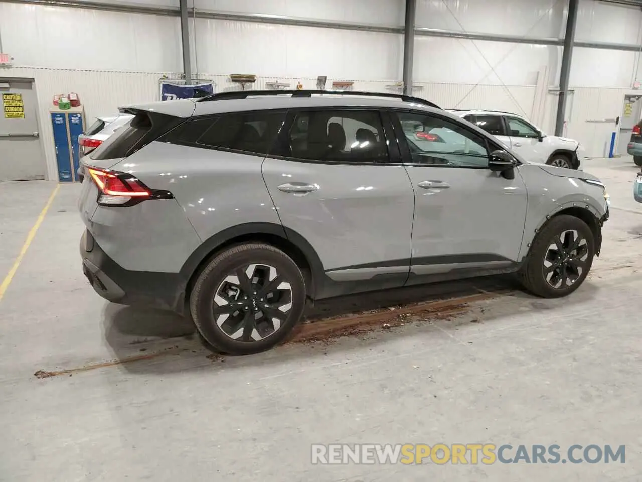 3 Photograph of a damaged car 5XYK6CDF7RG148399 KIA SPORTAGE X 2024