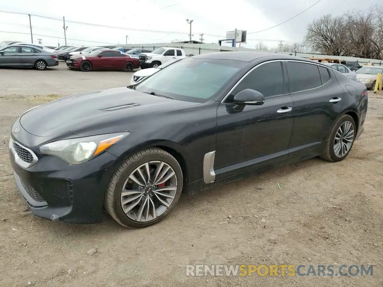 1 Photograph of a damaged car KNAE15LA3K6060047 KIA STINGER 2019