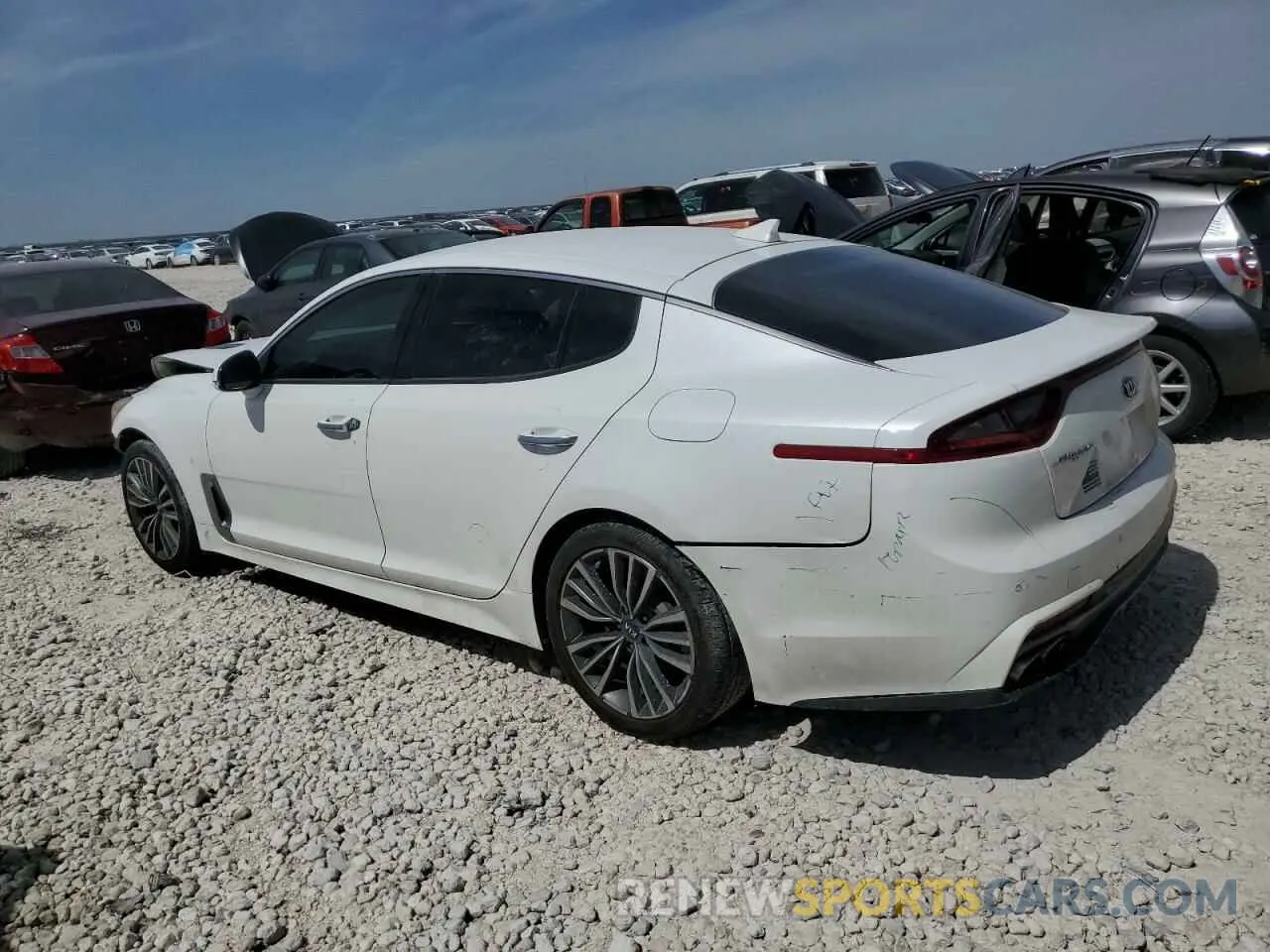 2 Photograph of a damaged car KNAE15LA6K6049544 KIA STINGER 2019