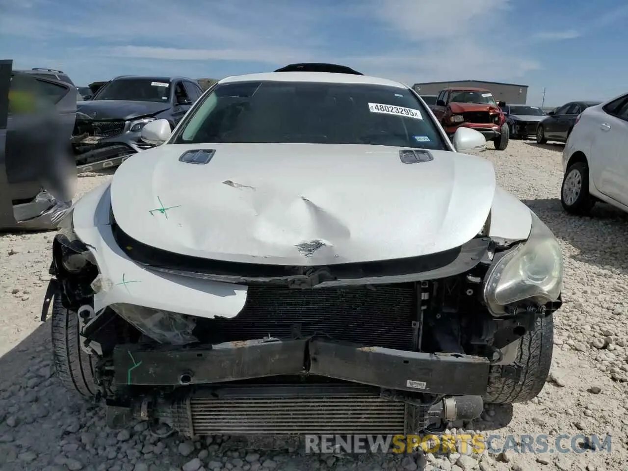 5 Photograph of a damaged car KNAE15LA6K6049544 KIA STINGER 2019