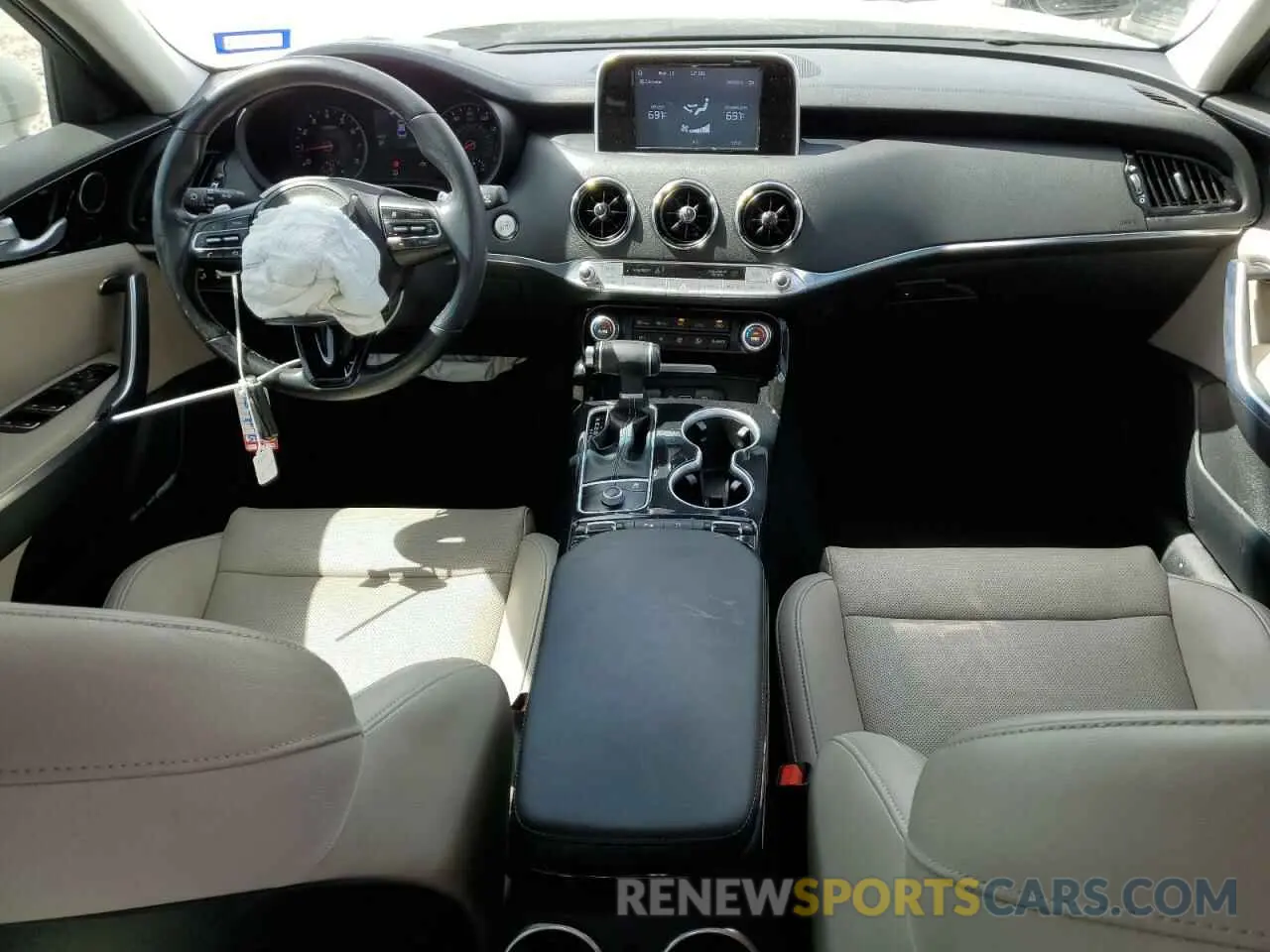 8 Photograph of a damaged car KNAE15LA6K6049544 KIA STINGER 2019