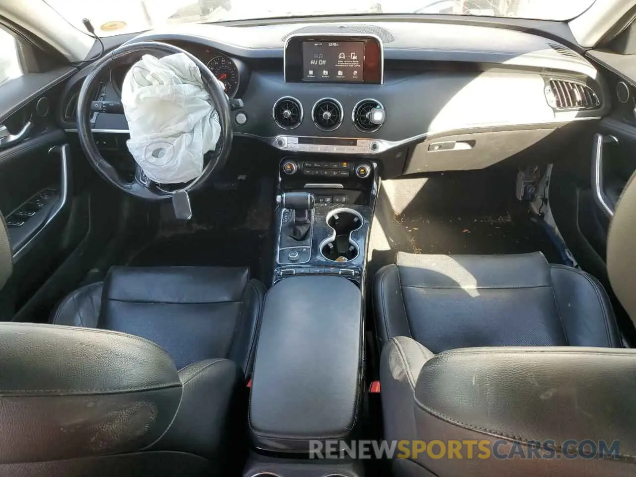 8 Фотография поврежденного автомобиля KNAE15LA8K6041901 KIA STINGER 2019