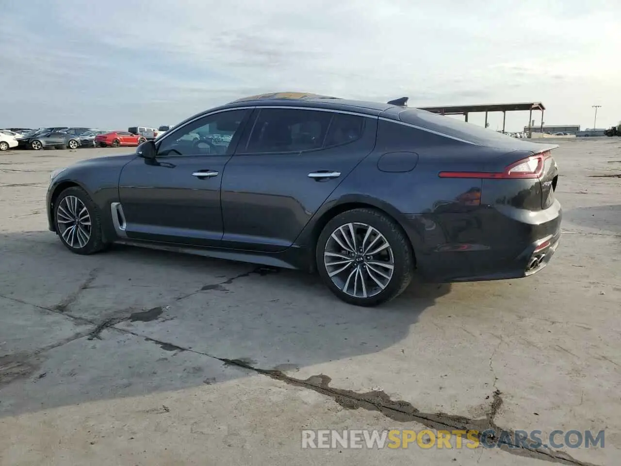 2 Photograph of a damaged car KNAE25LA3K6063799 KIA STINGER 2019