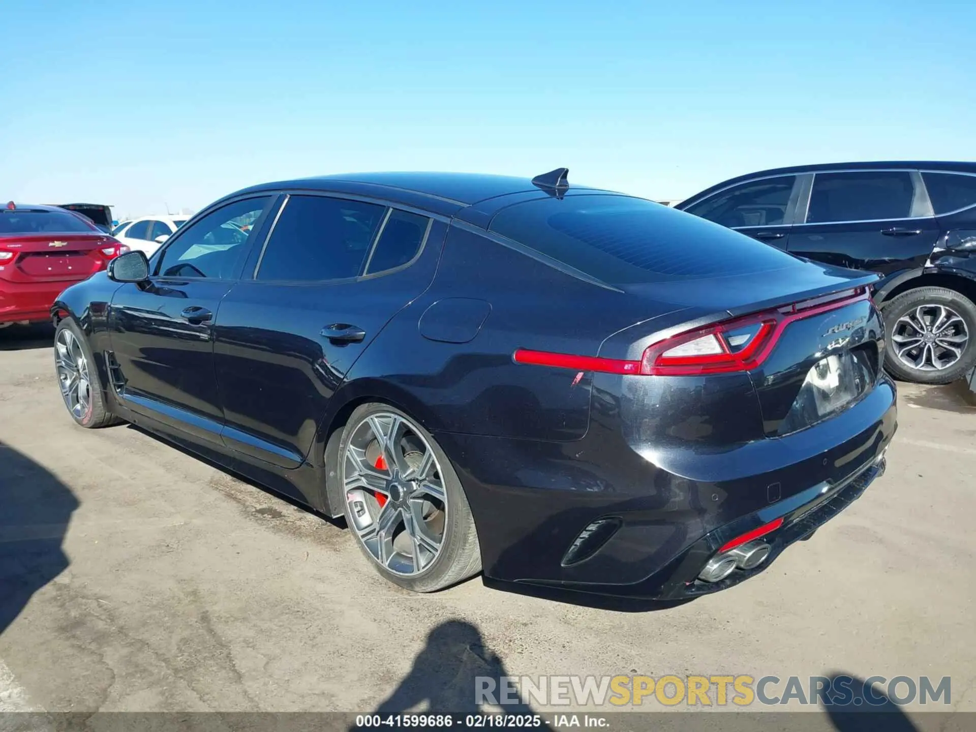 3 Фотография поврежденного автомобиля KNAE35LC3K6059198 KIA STINGER 2019