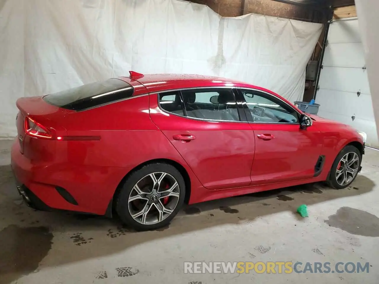 3 Photograph of a damaged car KNAE35LC5K6047361 KIA STINGER 2019