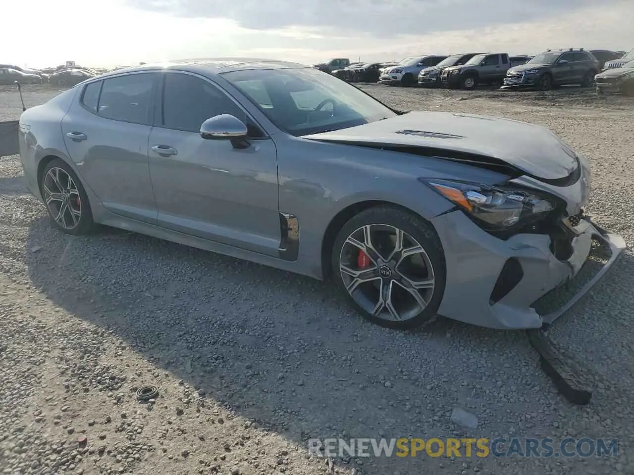 4 Фотография поврежденного автомобиля KNAE45LC6K6067857 KIA STINGER 2019