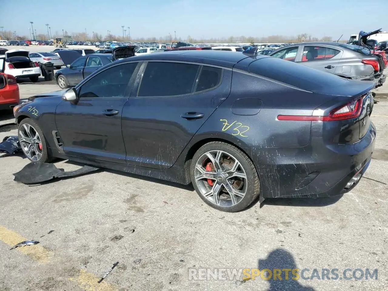 2 Photograph of a damaged car KNAE55LC4K6051833 KIA STINGER 2019