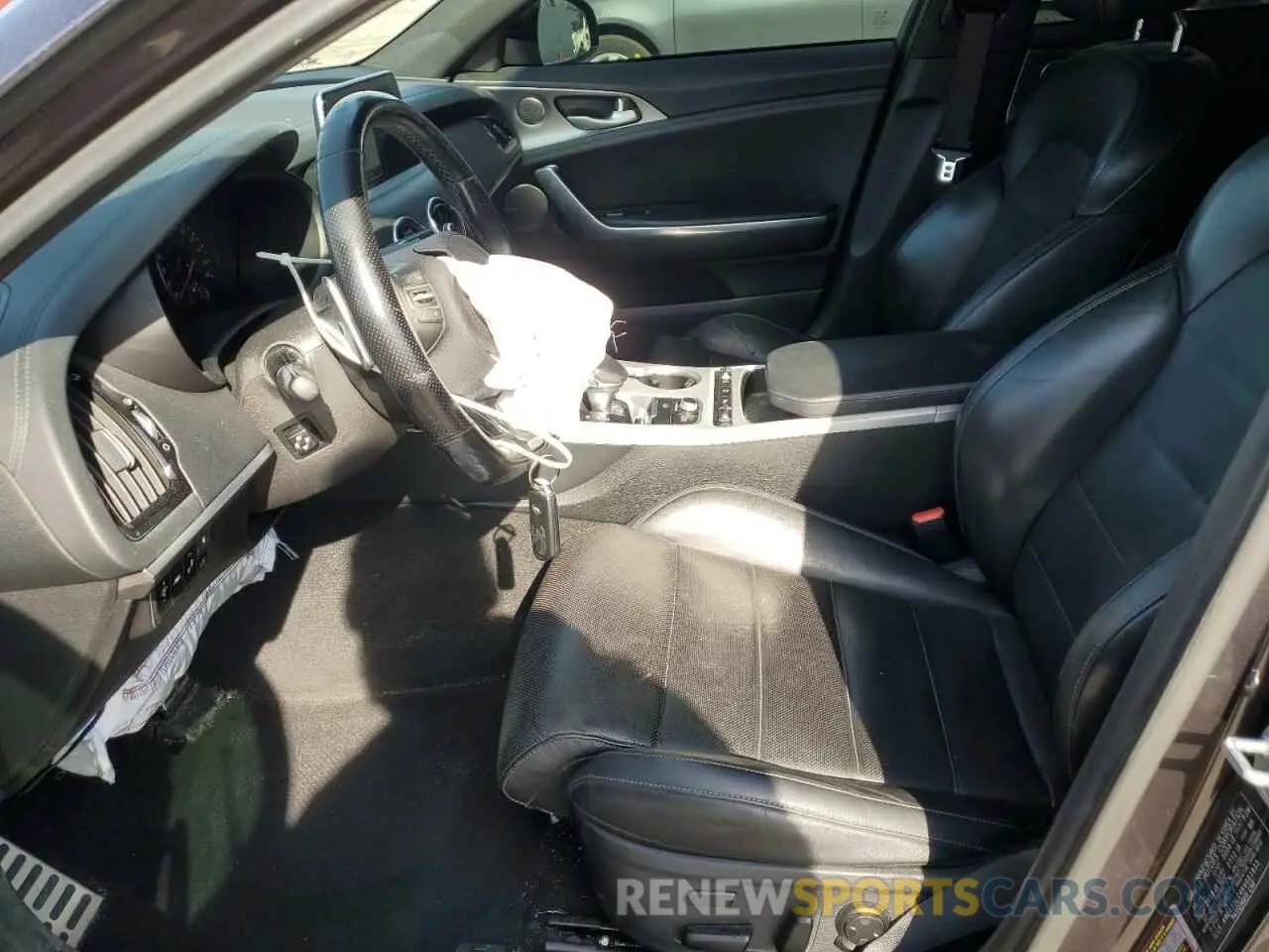 7 Photograph of a damaged car KNAE55LC4K6051833 KIA STINGER 2019