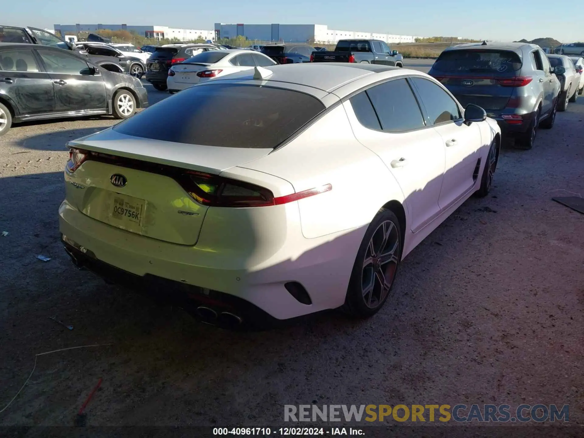 4 Photograph of a damaged car KNAE55LC8K6064679 KIA STINGER 2019