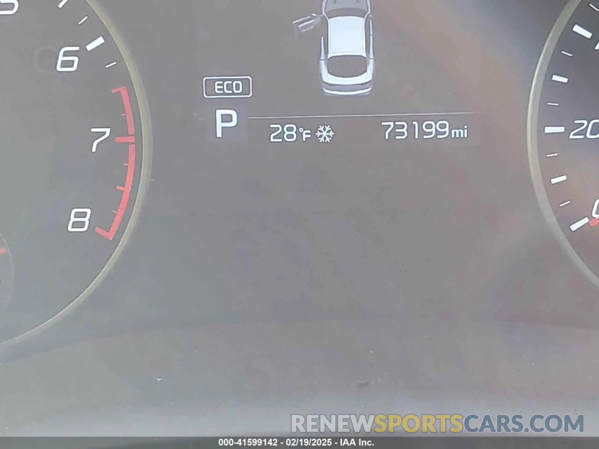 15 Photograph of a damaged car KNAE15LA0L6081066 KIA STINGER 2020