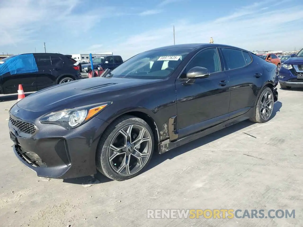 1 Фотография поврежденного автомобиля KNAE15LA1L6083151 KIA STINGER 2020