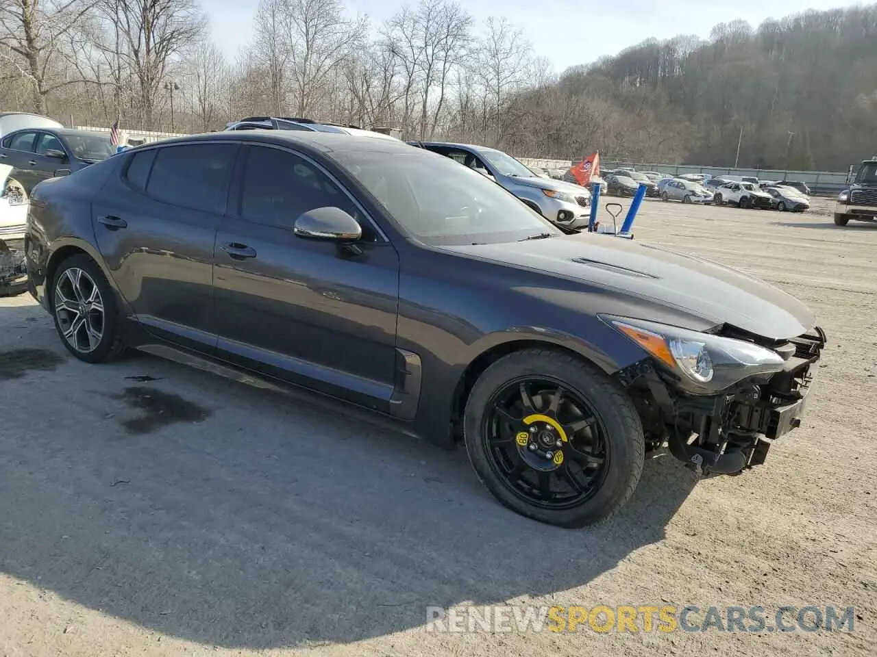 4 Photograph of a damaged car KNAE15LA5L6082049 KIA STINGER 2020