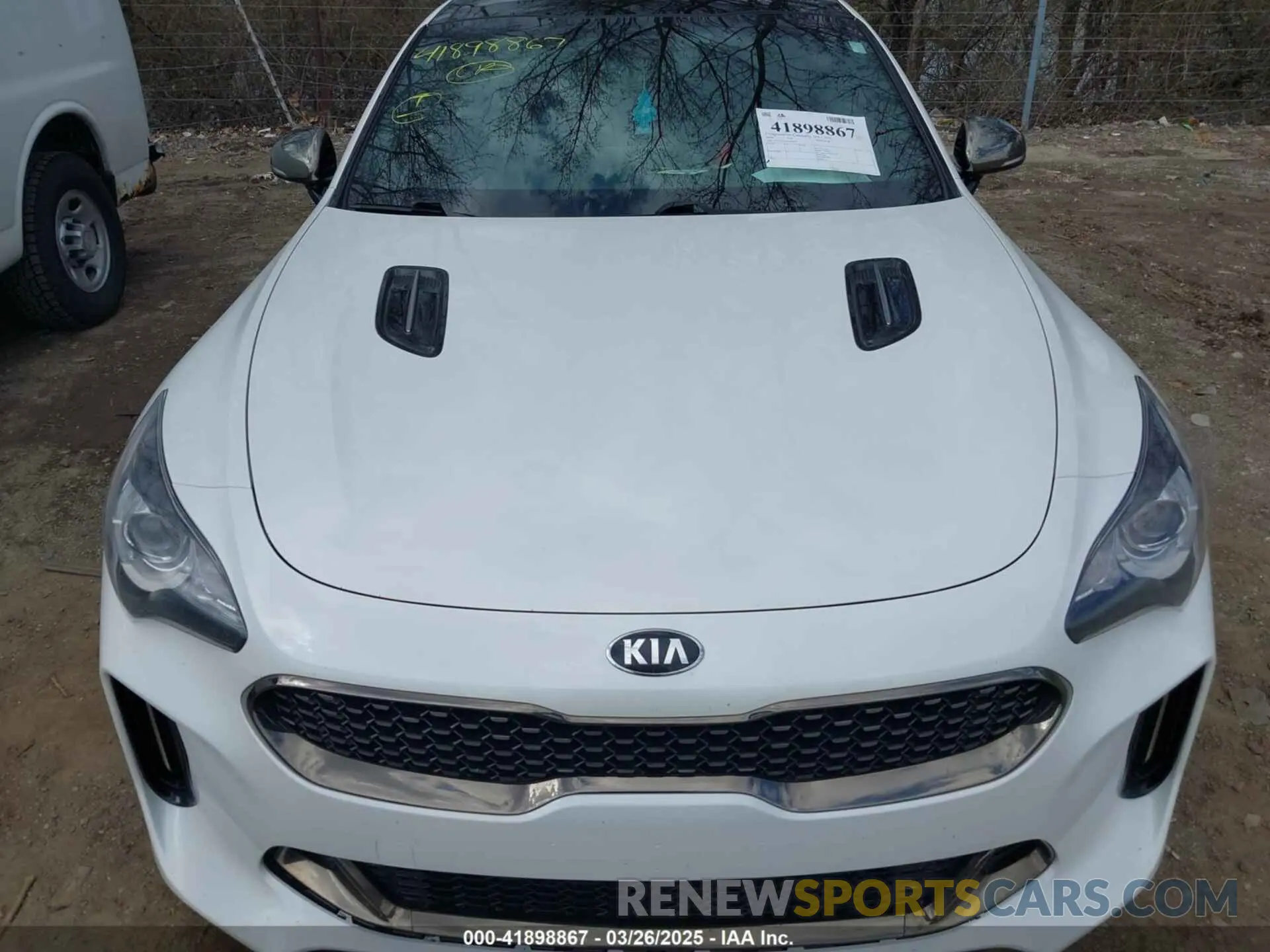 6 Photograph of a damaged car KNAE15LA6L6082707 KIA STINGER 2020