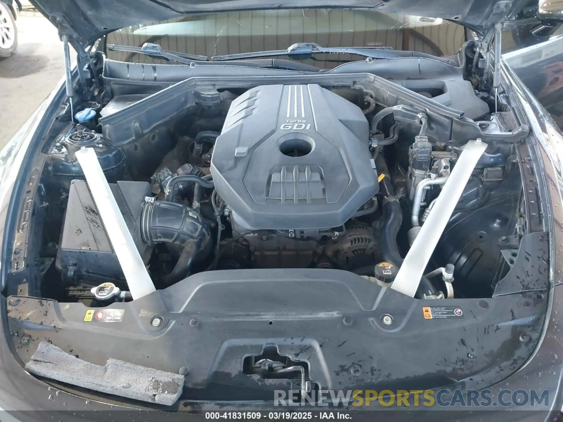 10 Photograph of a damaged car KNAE15LA7L6074843 KIA STINGER 2020