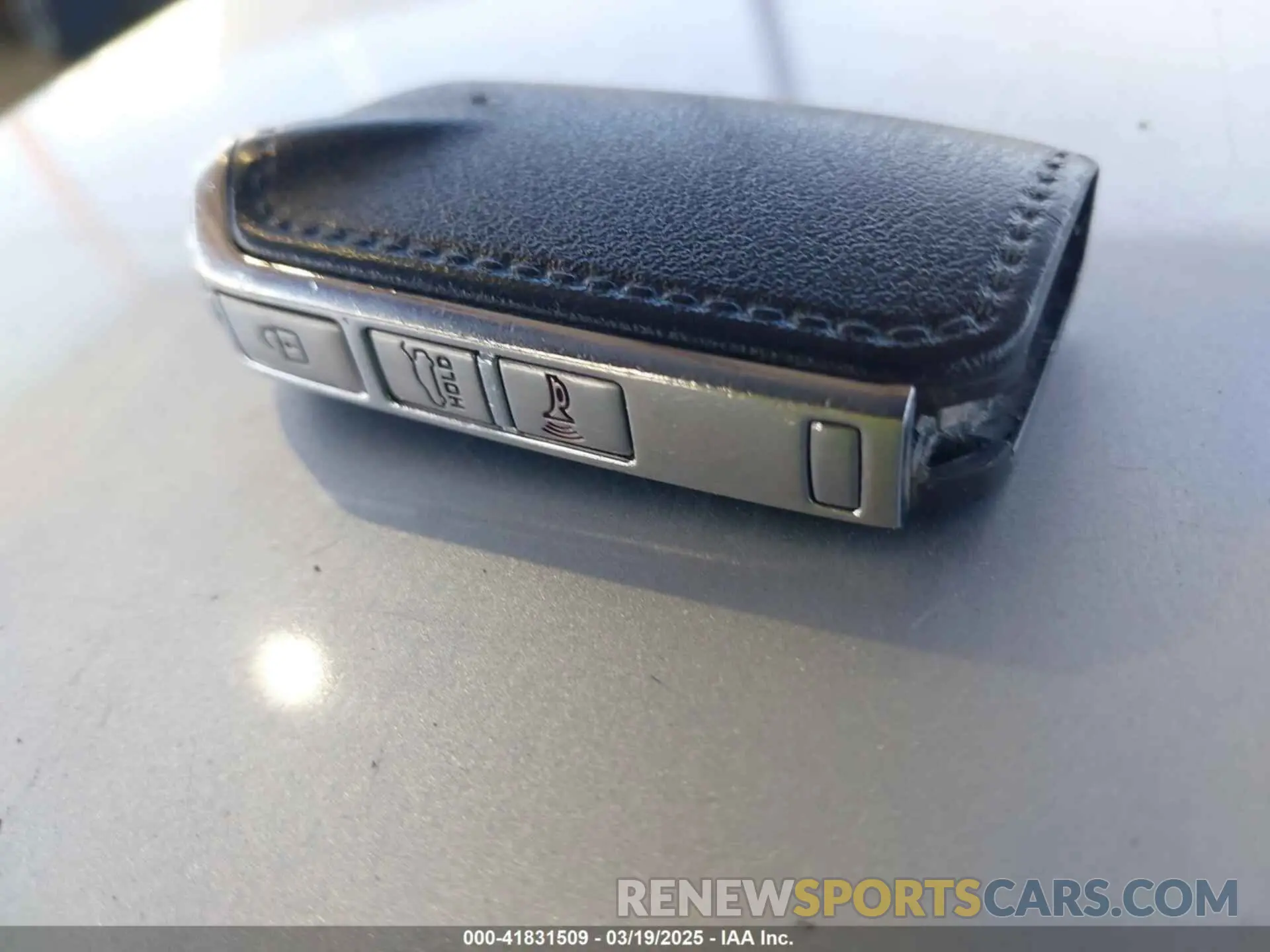 11 Photograph of a damaged car KNAE15LA7L6074843 KIA STINGER 2020