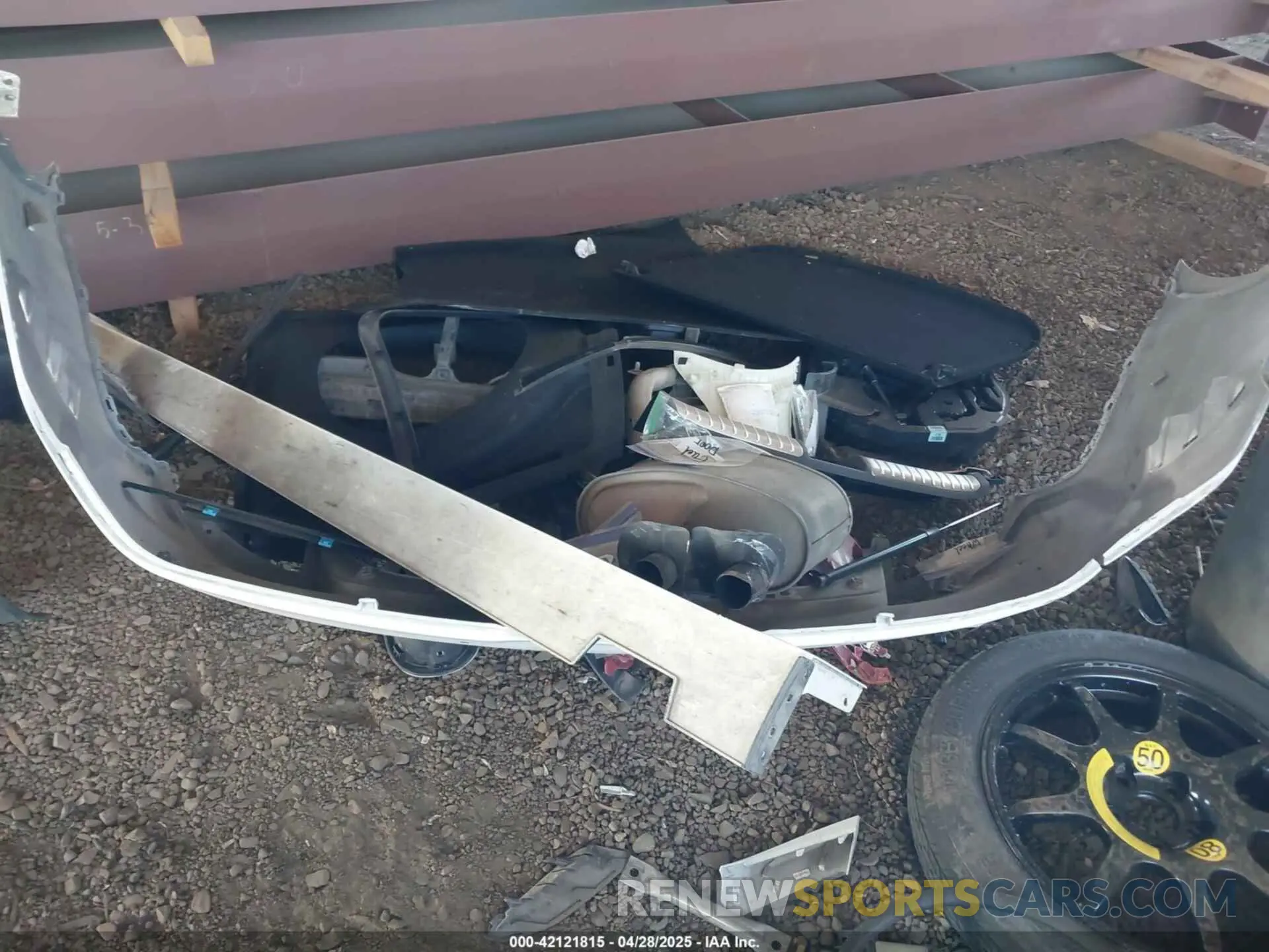 12 Photograph of a damaged car KNAE15LAXL6084492 KIA STINGER 2020