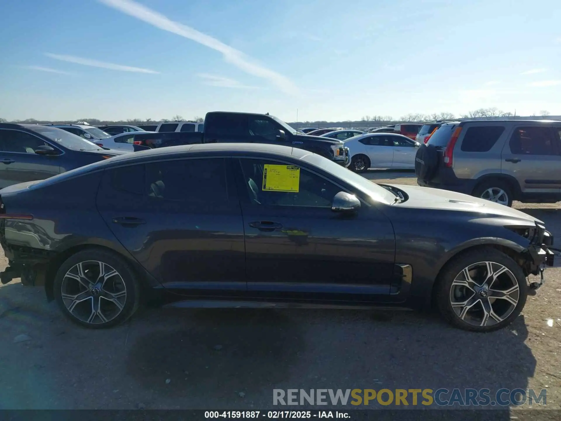 13 Photograph of a damaged car KNAE15LA3M6088482 KIA STINGER 2021