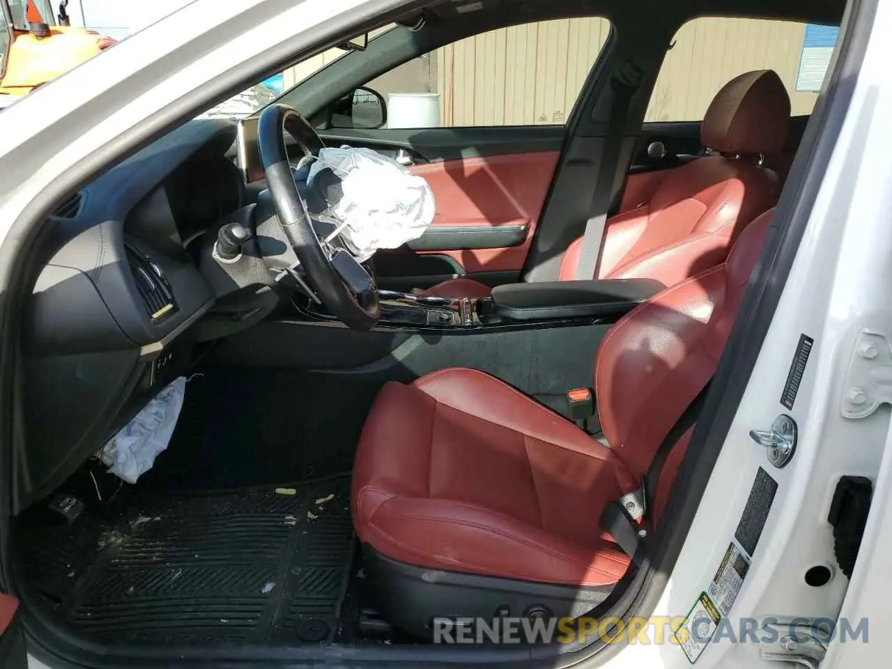 7 Photograph of a damaged car KNAE15LA3M6098185 KIA STINGER 2021